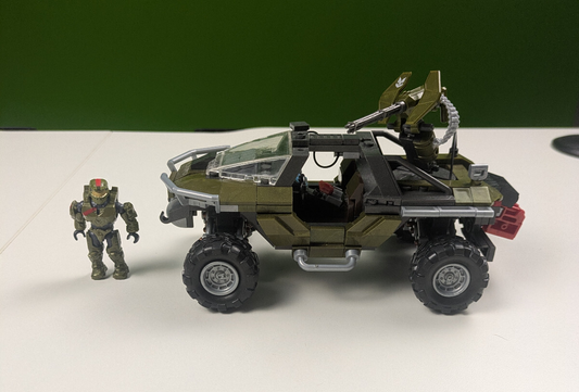 HALO Mega Bloks Construx Warthog Rally GNB25 (2020) - Master Chief & Warthog