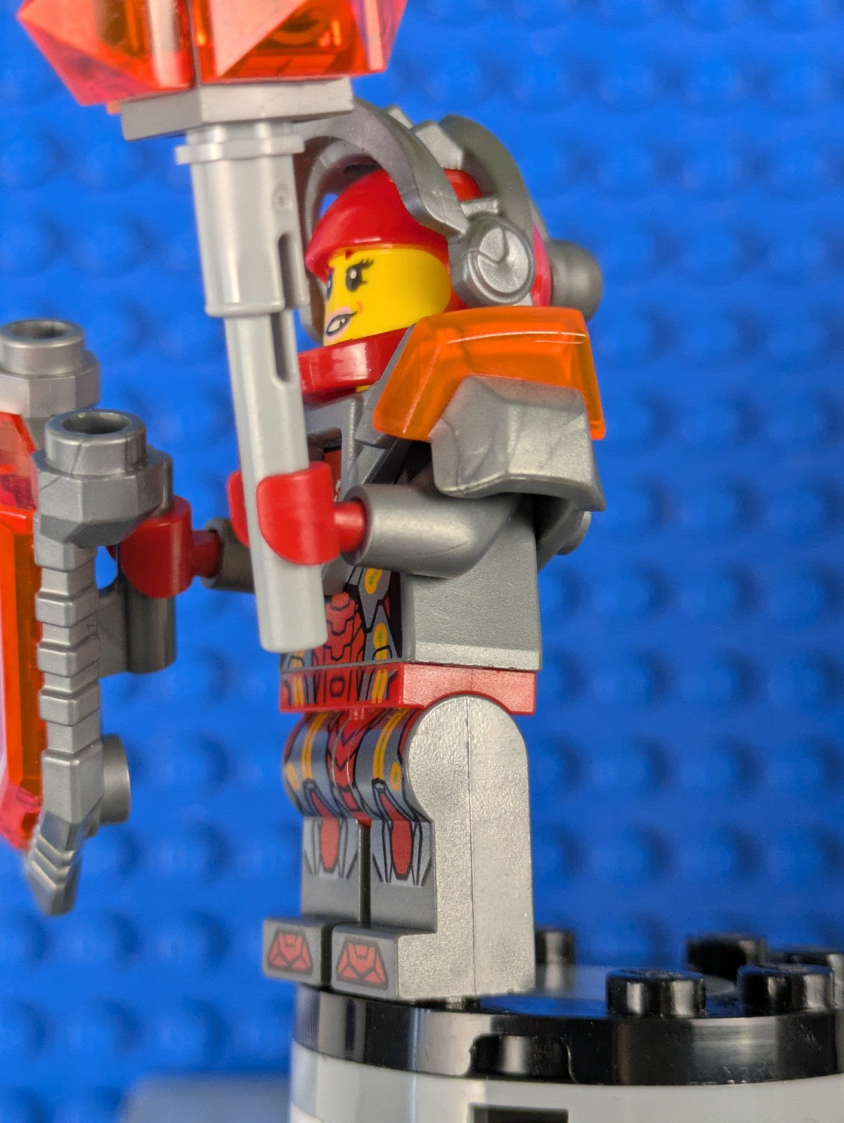 Lego NEXO KNIGHTS: Macy Halbert - Flat Silver Visor nex016 Set 70323