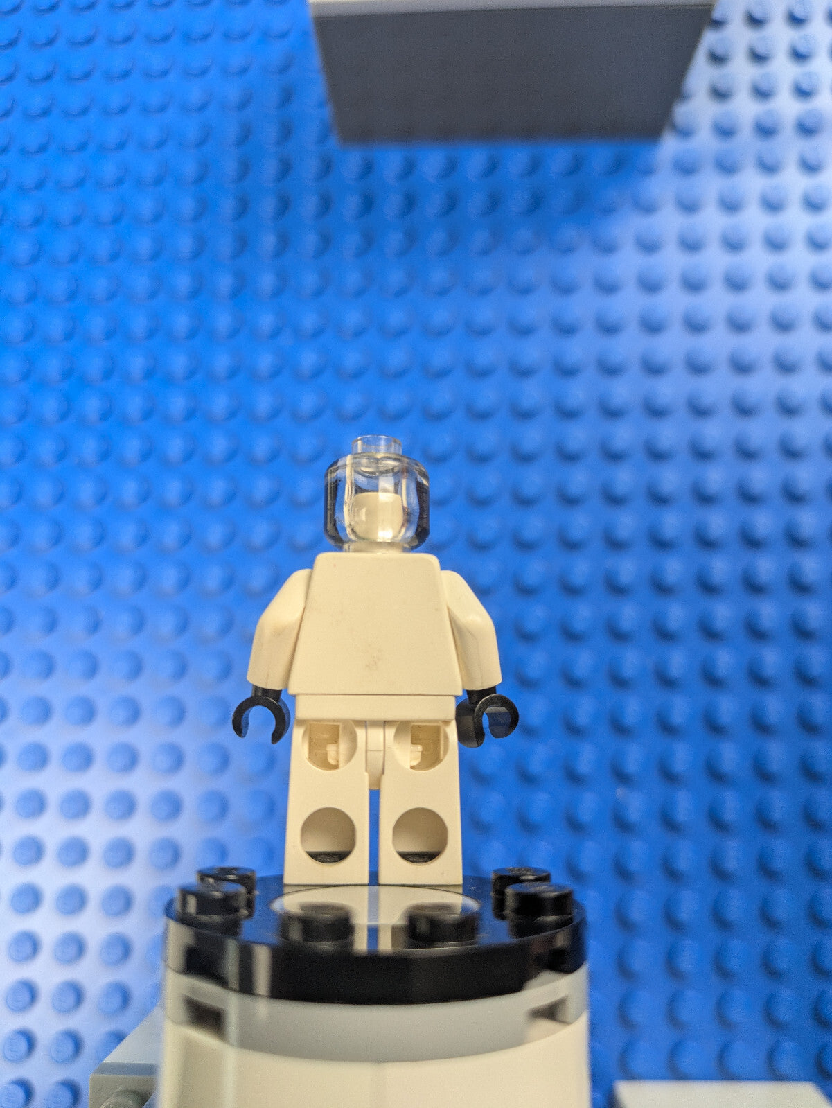 Lego Space: Exploriens: Exploriens Droid - Dark Gray Helmet sp011 Set 1858