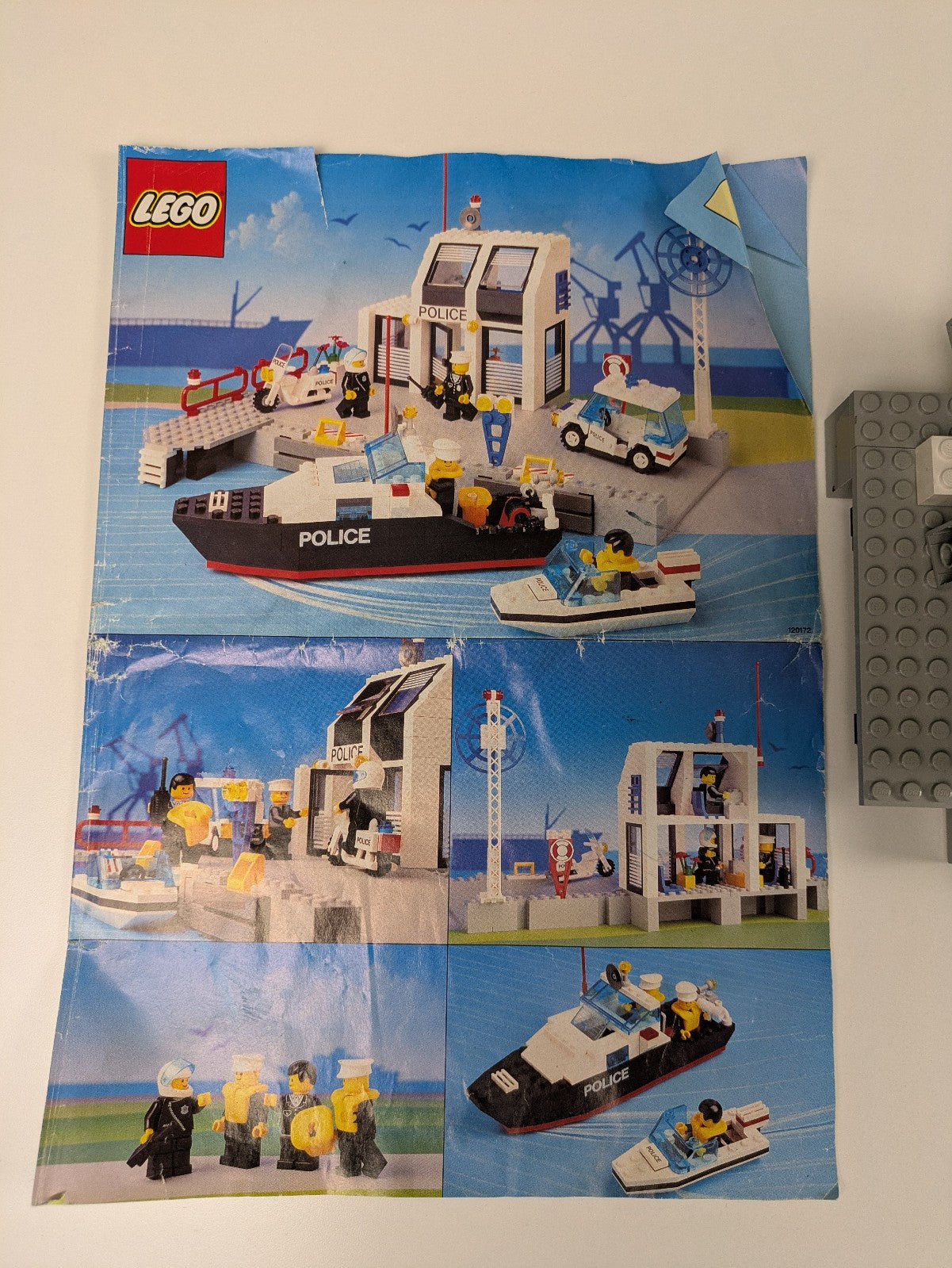 Lego Town: Classic Town: Police: Pier Police Set 6540 - w/ Instructions