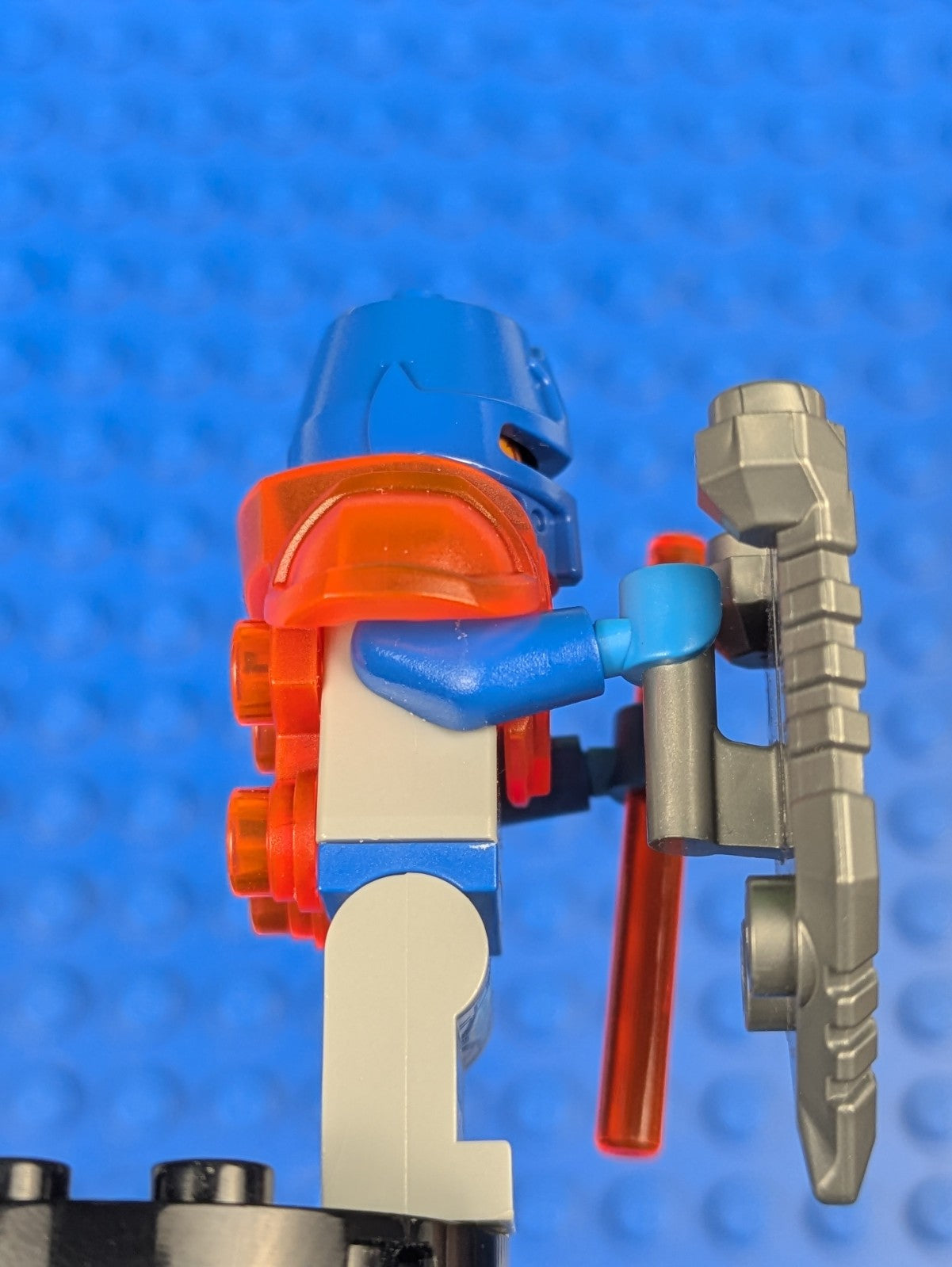 Lego NEXO KNIGHTS: Royal Soldier / King's Guard nex122 Set 70357