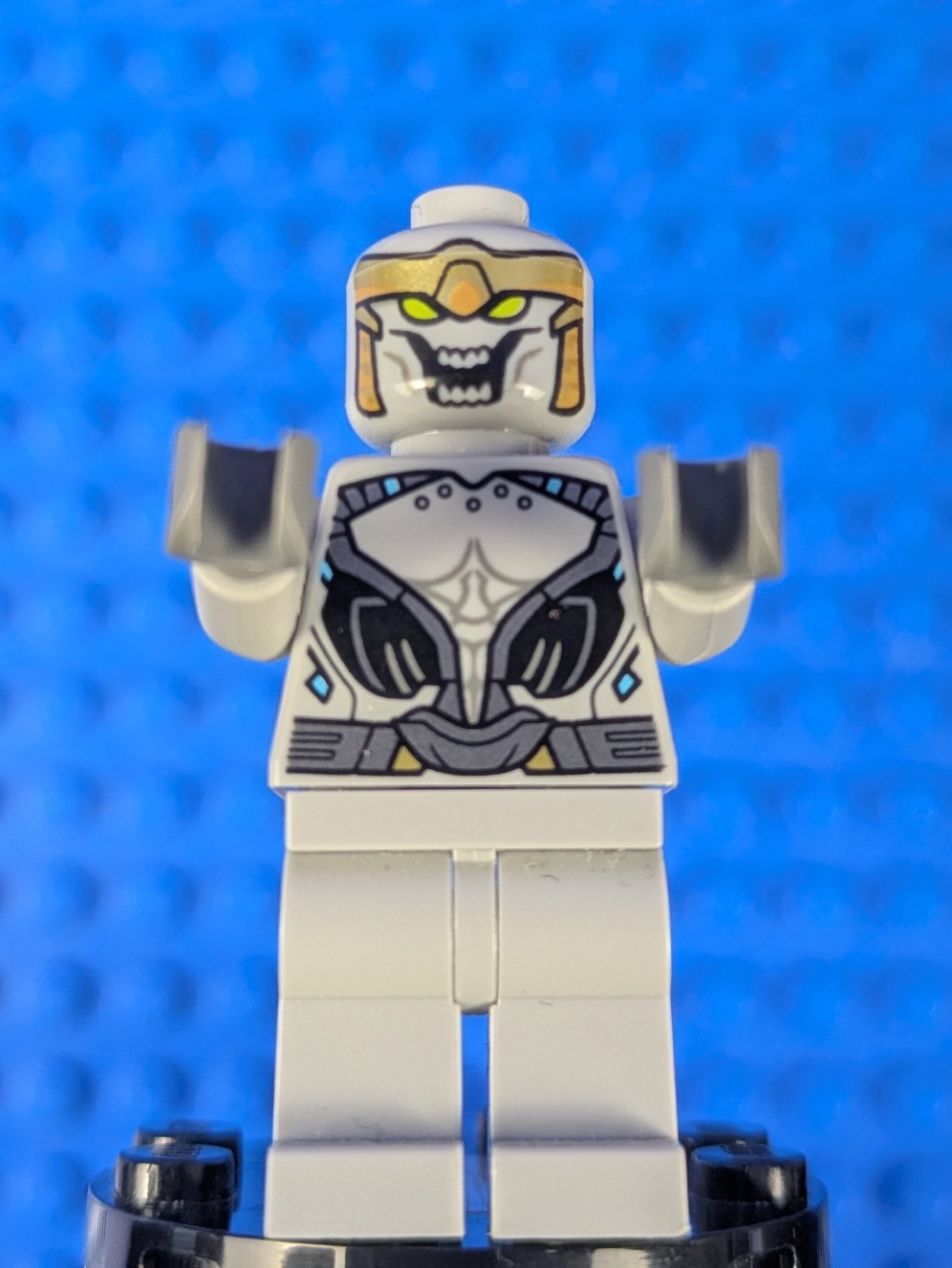 Lego Super Heroes: Endgame: Chitauri - Light Bluish Gray sh0568 Sets 76126, 7614