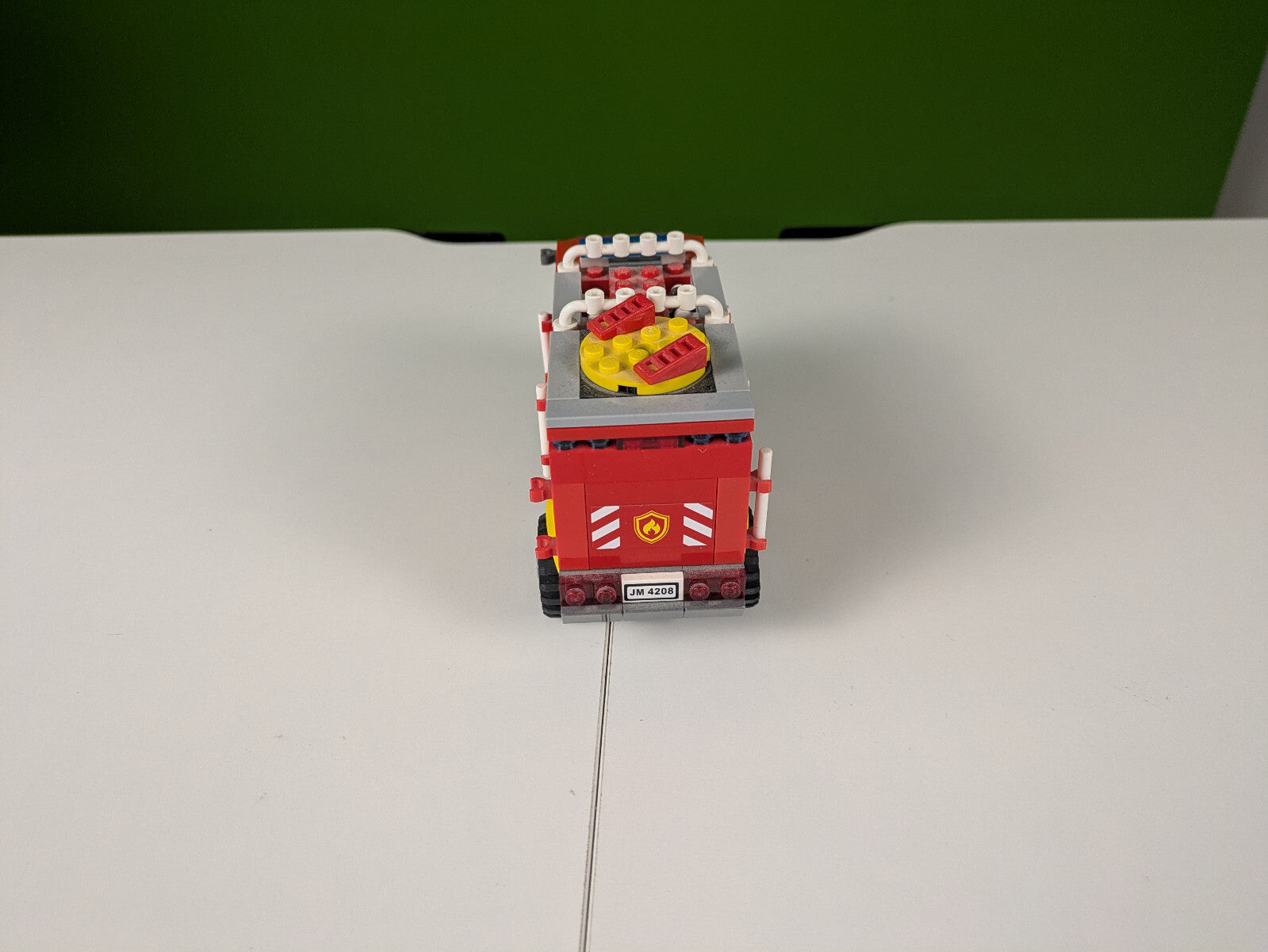 Lego Town: City: Fire: 4 × 4 Fire Truck Set 4208 w/ Instructions