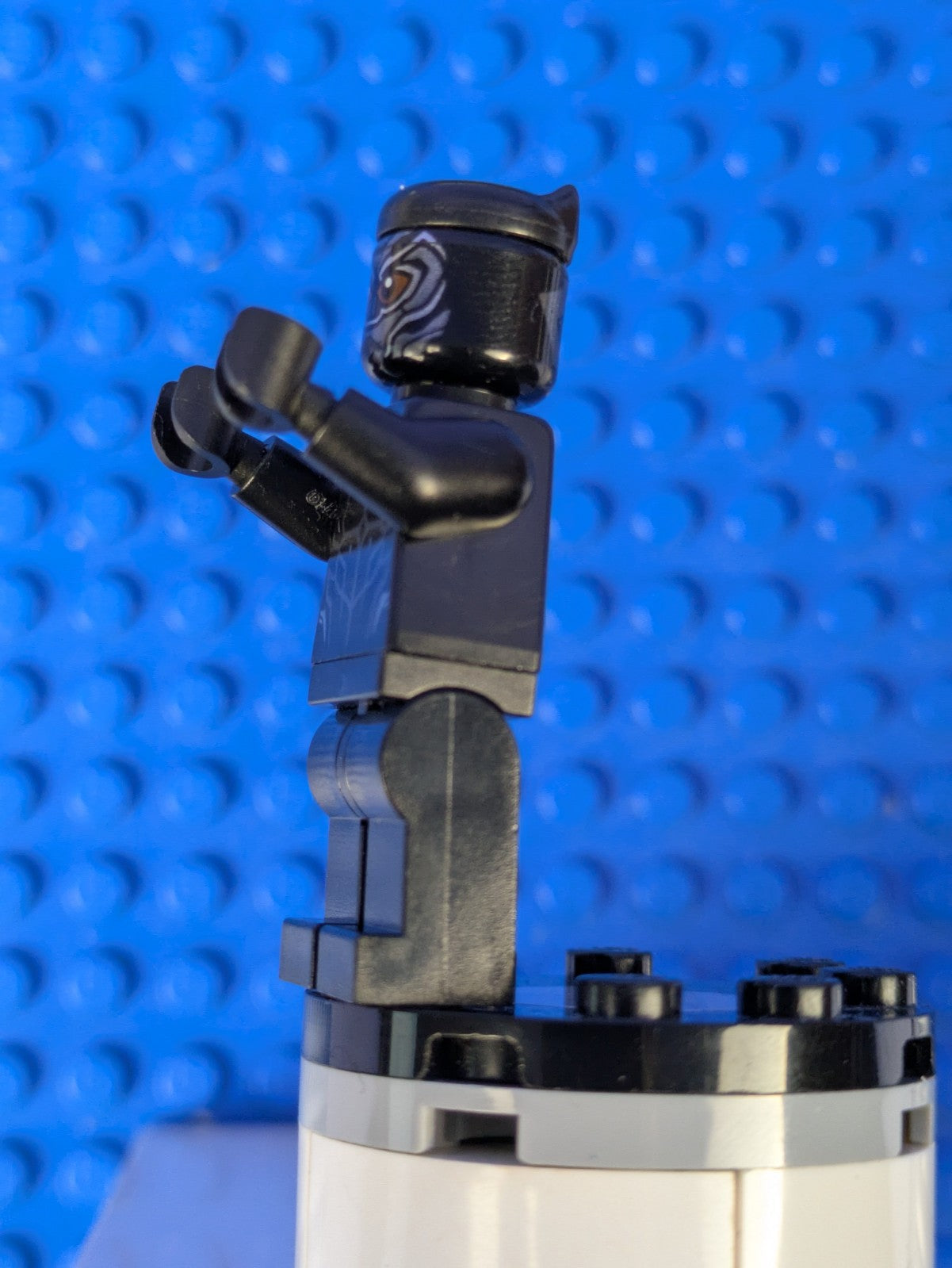 Lego Super Heroes: Black Panther - Reddish Brown Eyes sh0466 Sets 76103, 76100