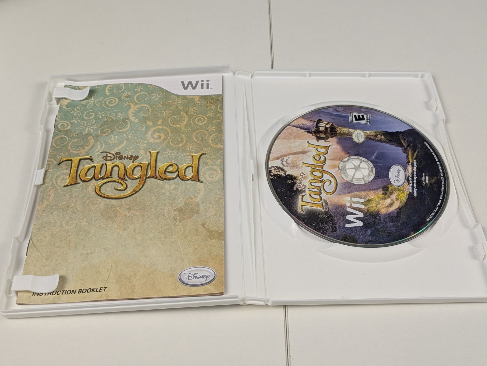 Disney Tangled (Nintendo Wii, 2010) CIB