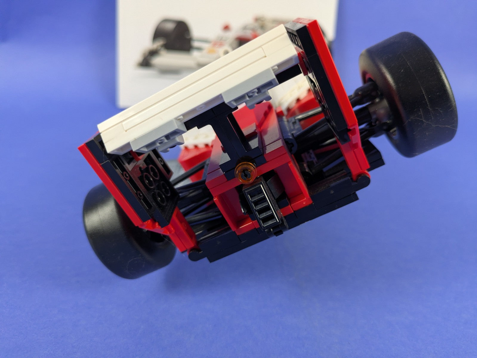 Lego Creator: Race: McLaren MP4/4 & Ayrton Set 10330 Incomplete Set