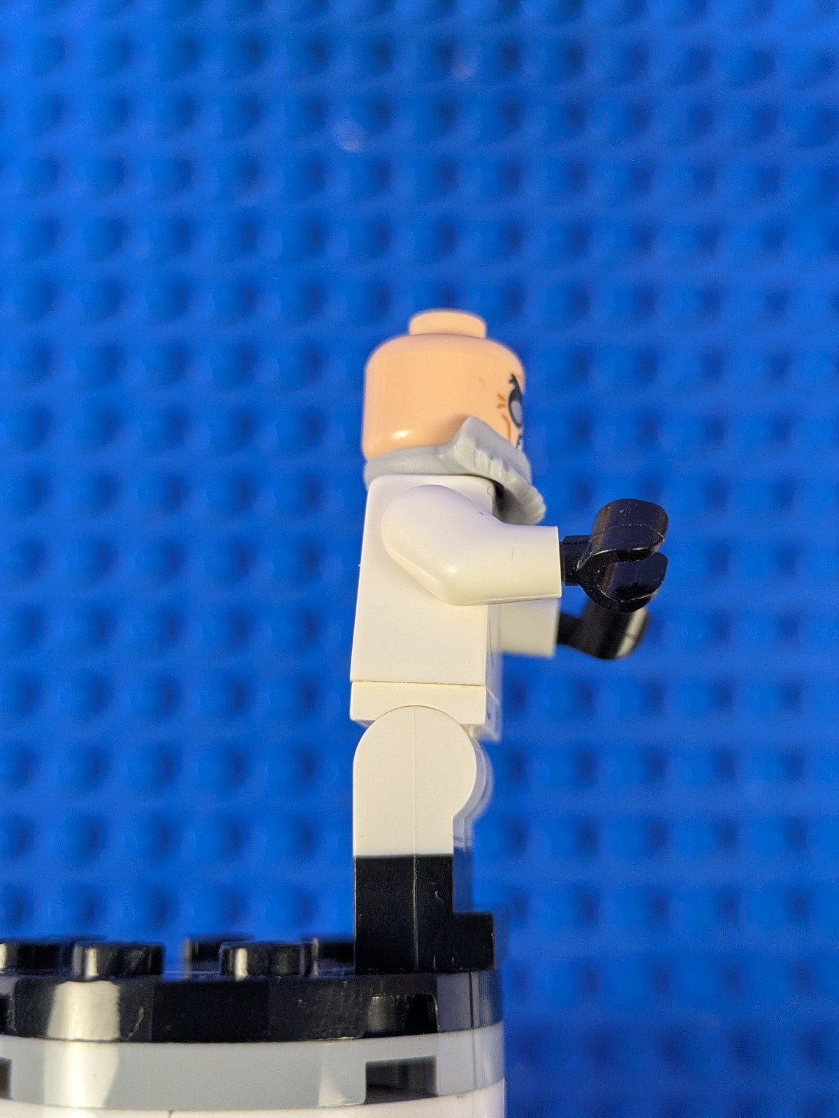 Lego Collectible Minifigures: Super Heroes: Hugo Strange coltlbm28 Set 71020