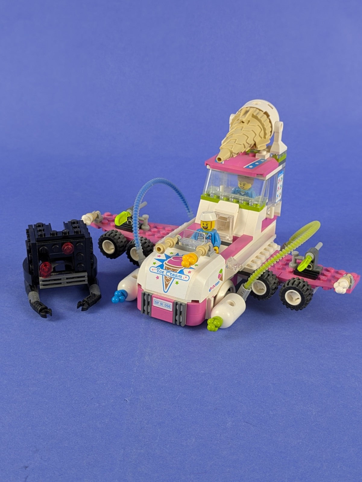 LEGO The LEGO Movie Ice Cream Machine 70804 Incomplete Set Pre-Owned