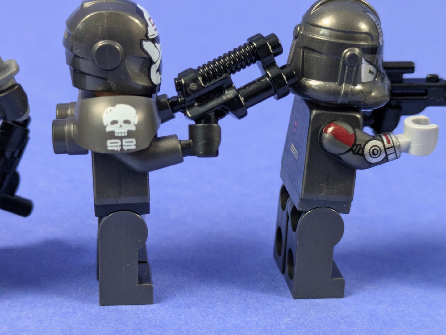 LEGO Star Wars The Bad Batch Minifigure Omega Hunter Wrecker Echo Tech Crosshair