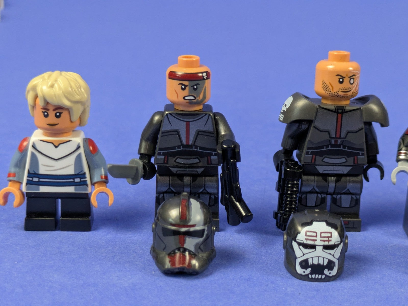 LEGO Star Wars The Bad Batch Minifigure Omega Hunter Wrecker Echo Tech Crosshair
