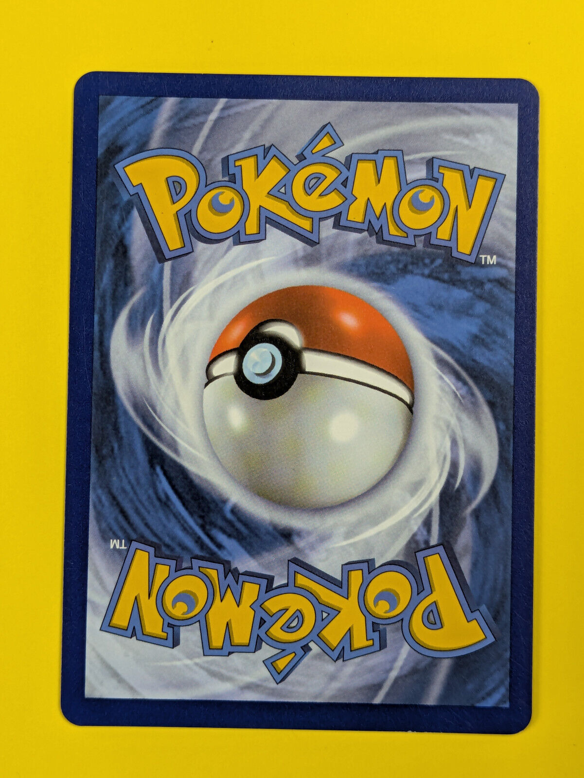 Surfing Pikachu VMAX - 9/25 - Ultra Rare Celebrations - Pokemon - NM