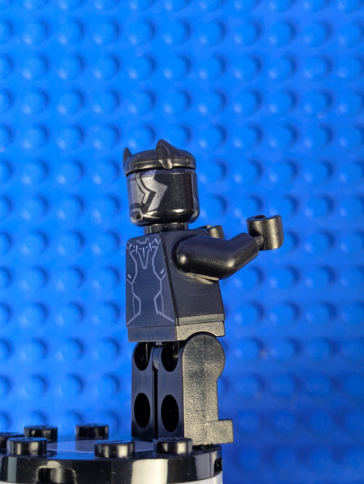 Lego Super Heroes: Black Panther - Reddish Brown Eyes sh0466 Sets 76103, 76100