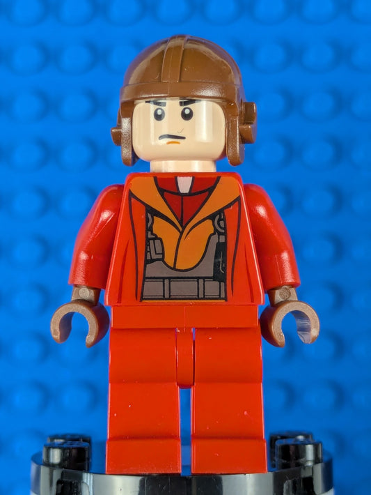 Lego Star Wars: Episode 1: Naboo Fighter Pilot - Red Jumpsuit sw0340 Set 7877