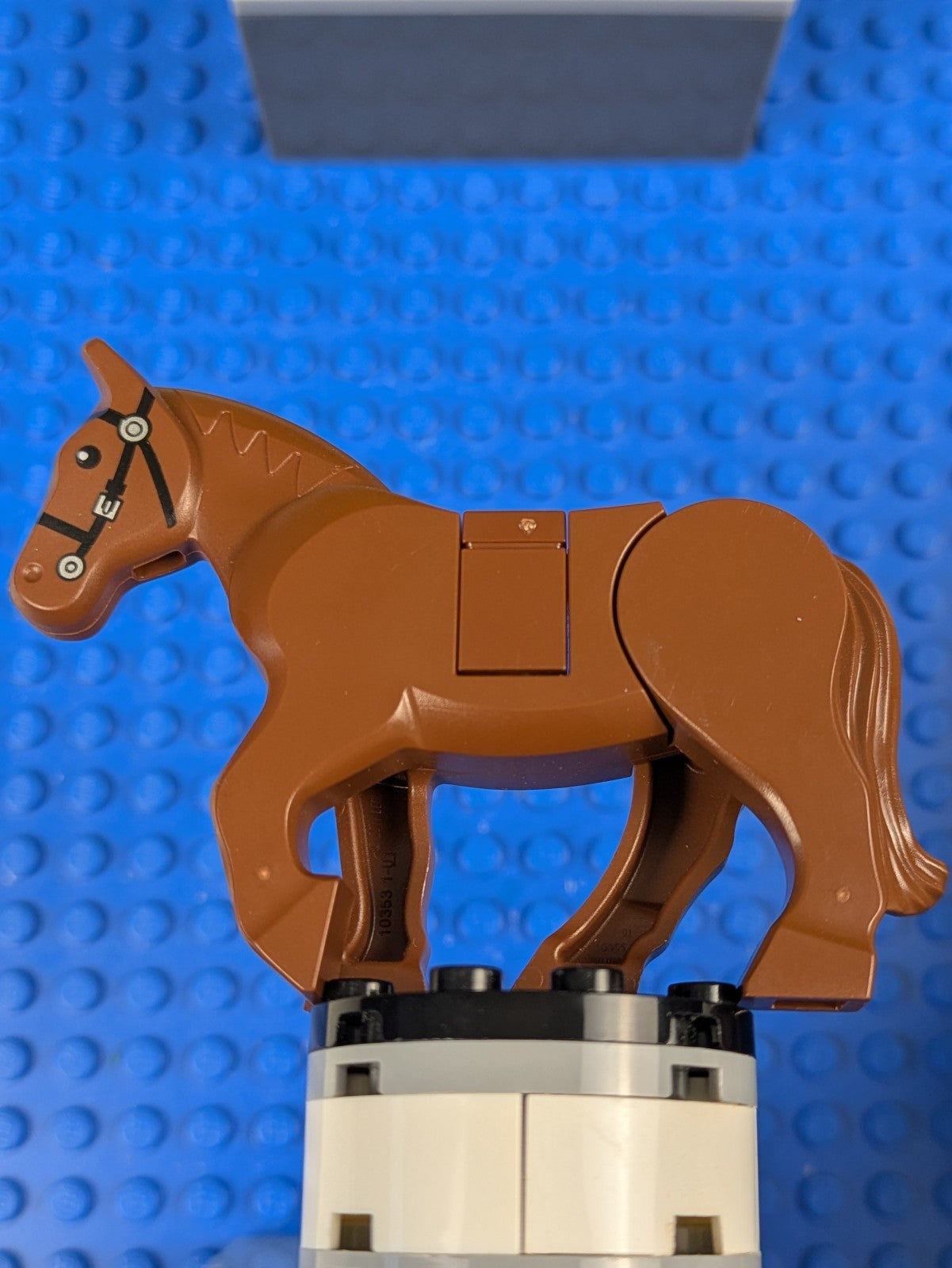 Lego The Lord of the Rings: Animals: Horse, Movable Legs 10352c01pb01 Set 9469