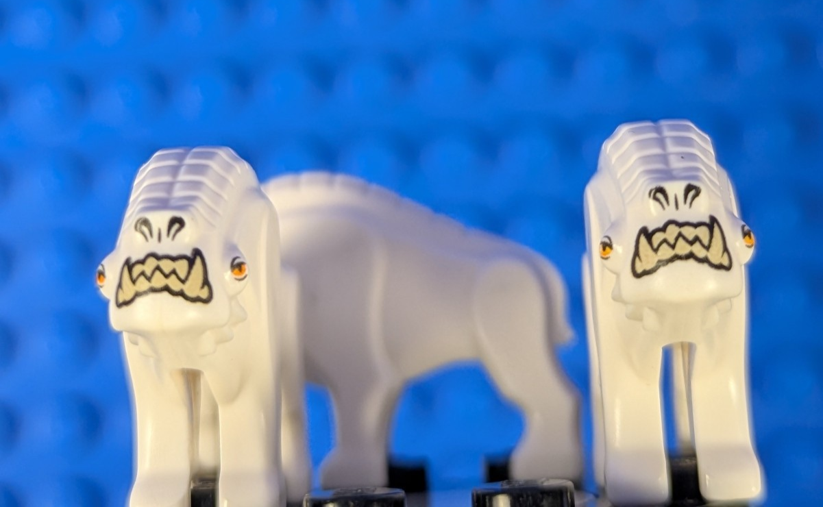 Lego Star Wars: Animal: Corellian Hound with Tan Teeth 36032pb01 Set 75210