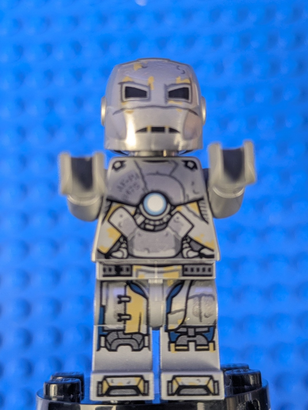 Lego Super Heroes: Avengers Endgame: Iron Man - Mark 1 Armor sh0565 Set 76125