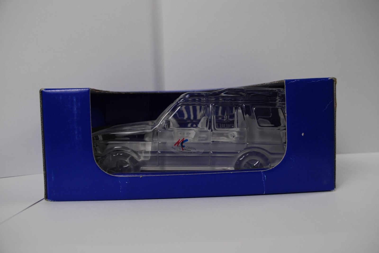 Hofbauer Magic Crystal Land Rover Discovery Amaris 8068 Glass Paperweight