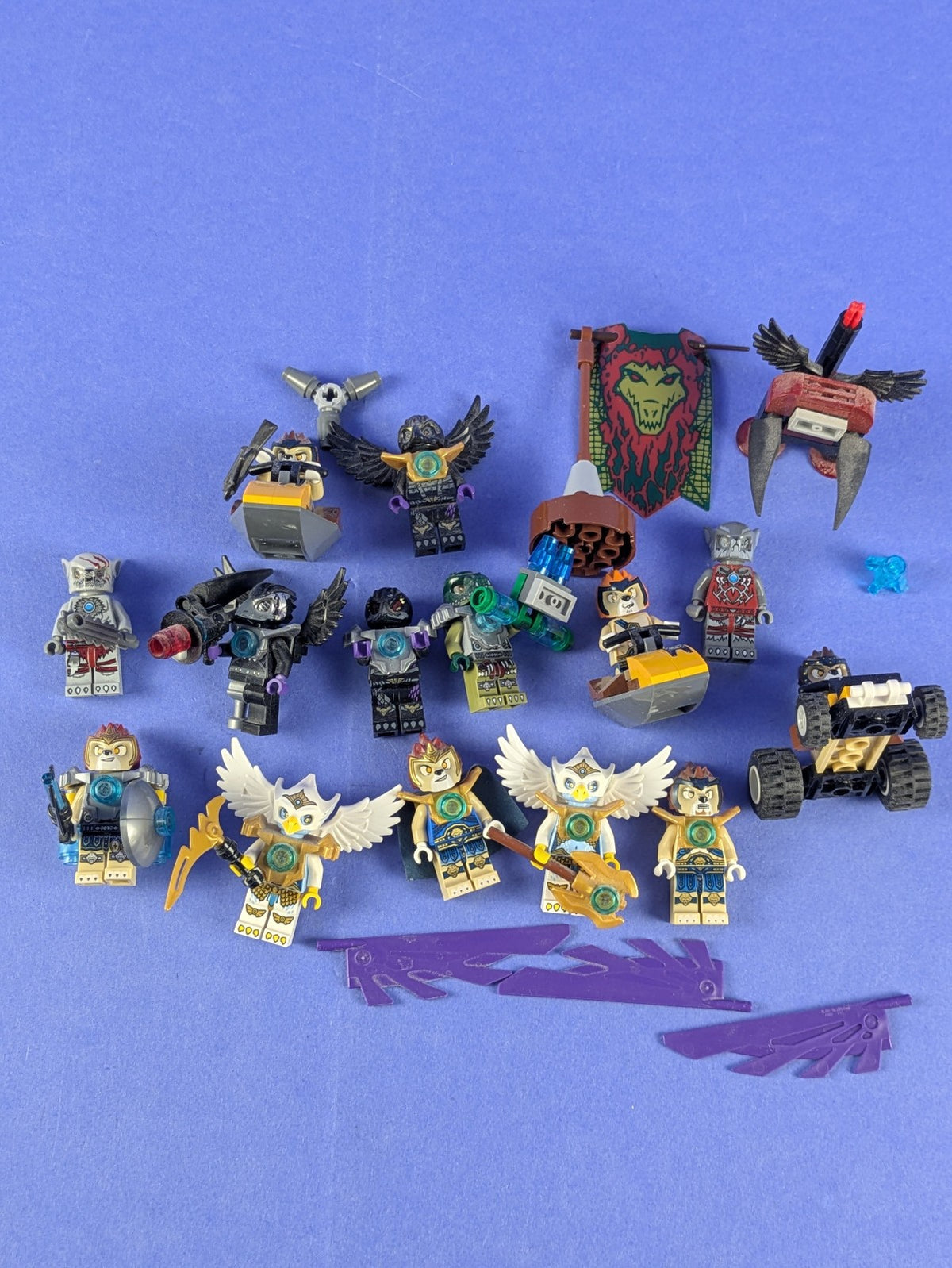 LEGO LEGENDS OF CHIMA Bundle Deal More Than 10 Sets Pre-Owned