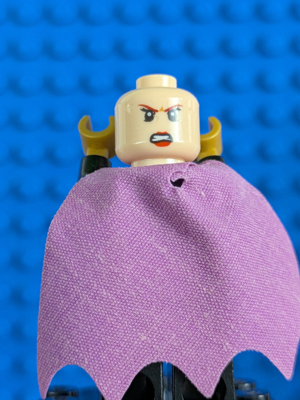 Lego Super Heroes: Batman II: Batgirl - Black Suit sh0092 Set 76013