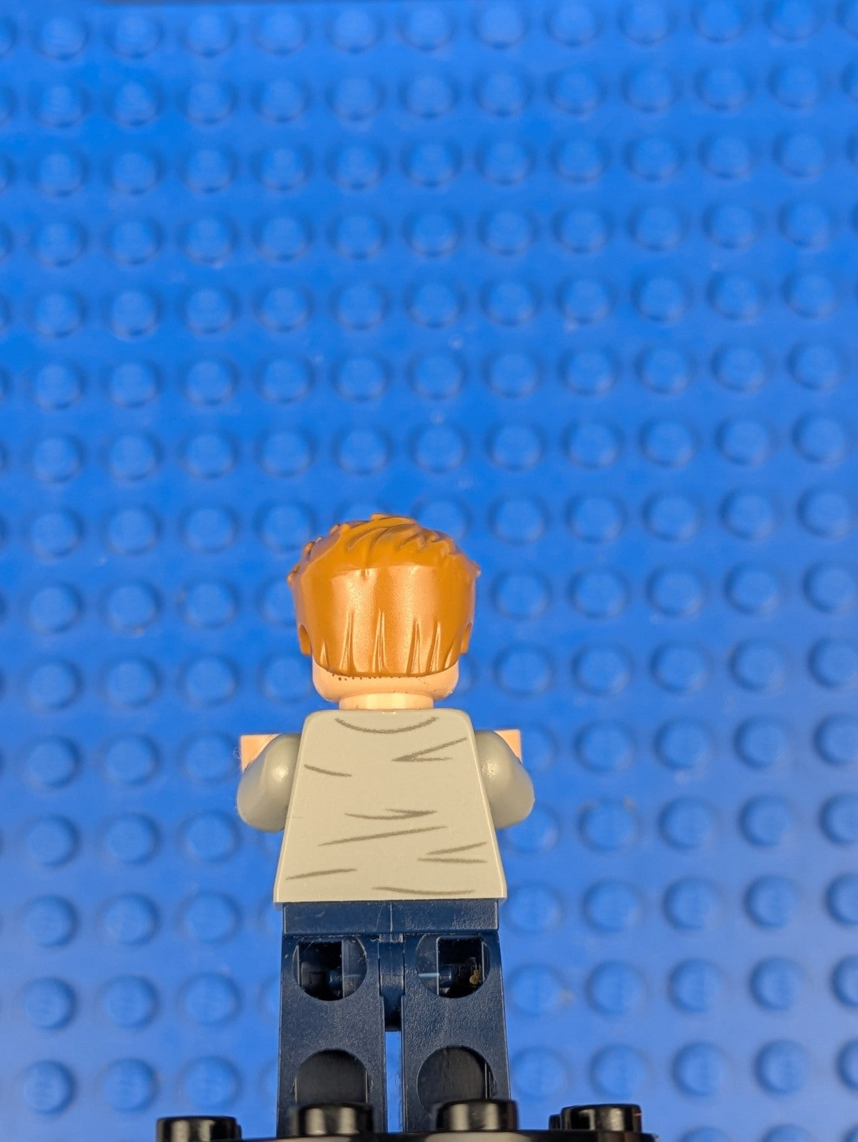 Lego Jurassic World: Dominion: Owen Grady - Open Neck Shirt jw048 Set 75938