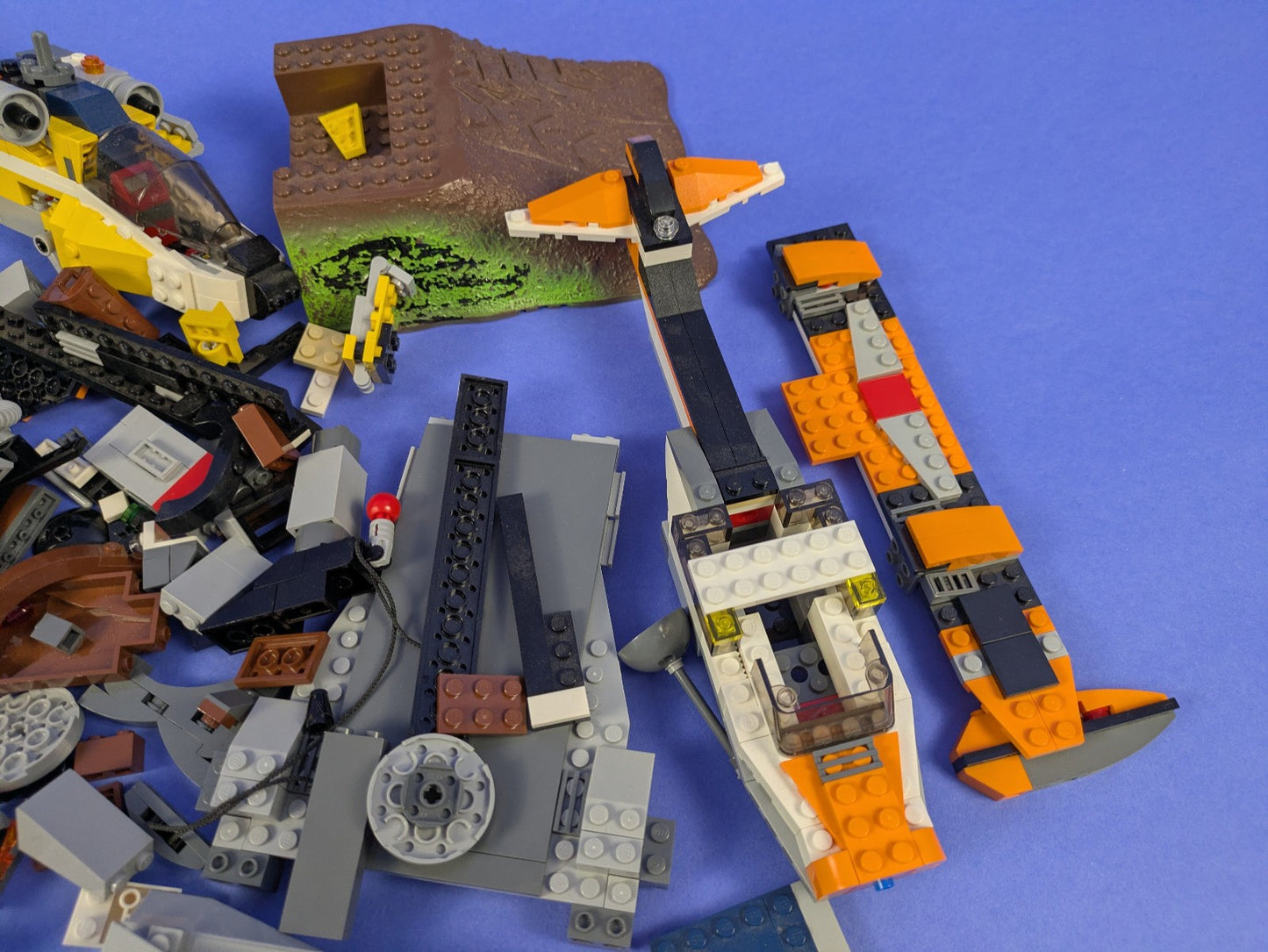 LEGO Assorted Parts/Pieces Bundle Lot - 3 lb 6.0 oz