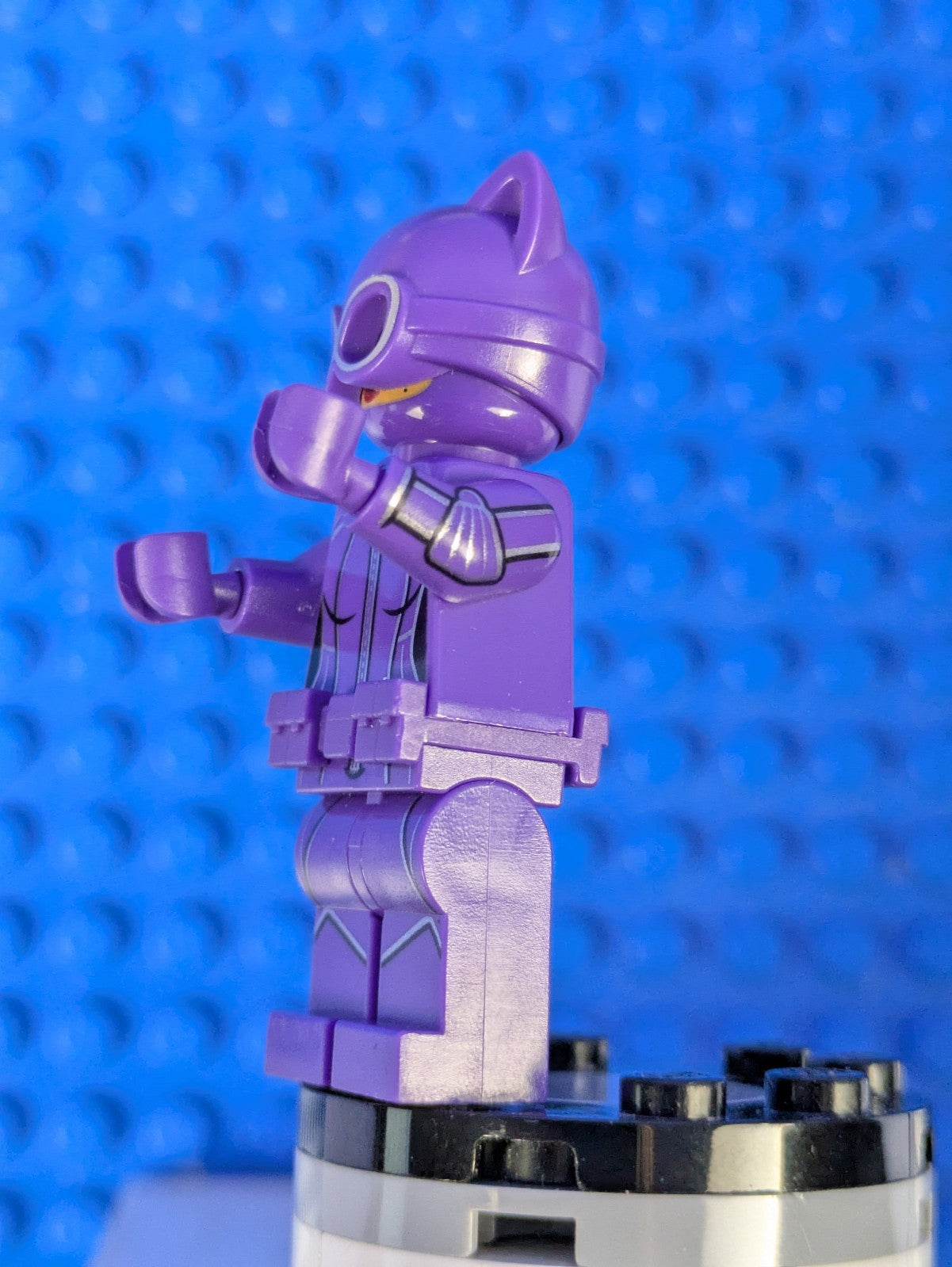 Lego Super Heroes: Catwoman - Dark Purple Suit sh0330 Sets 70902, 70923
