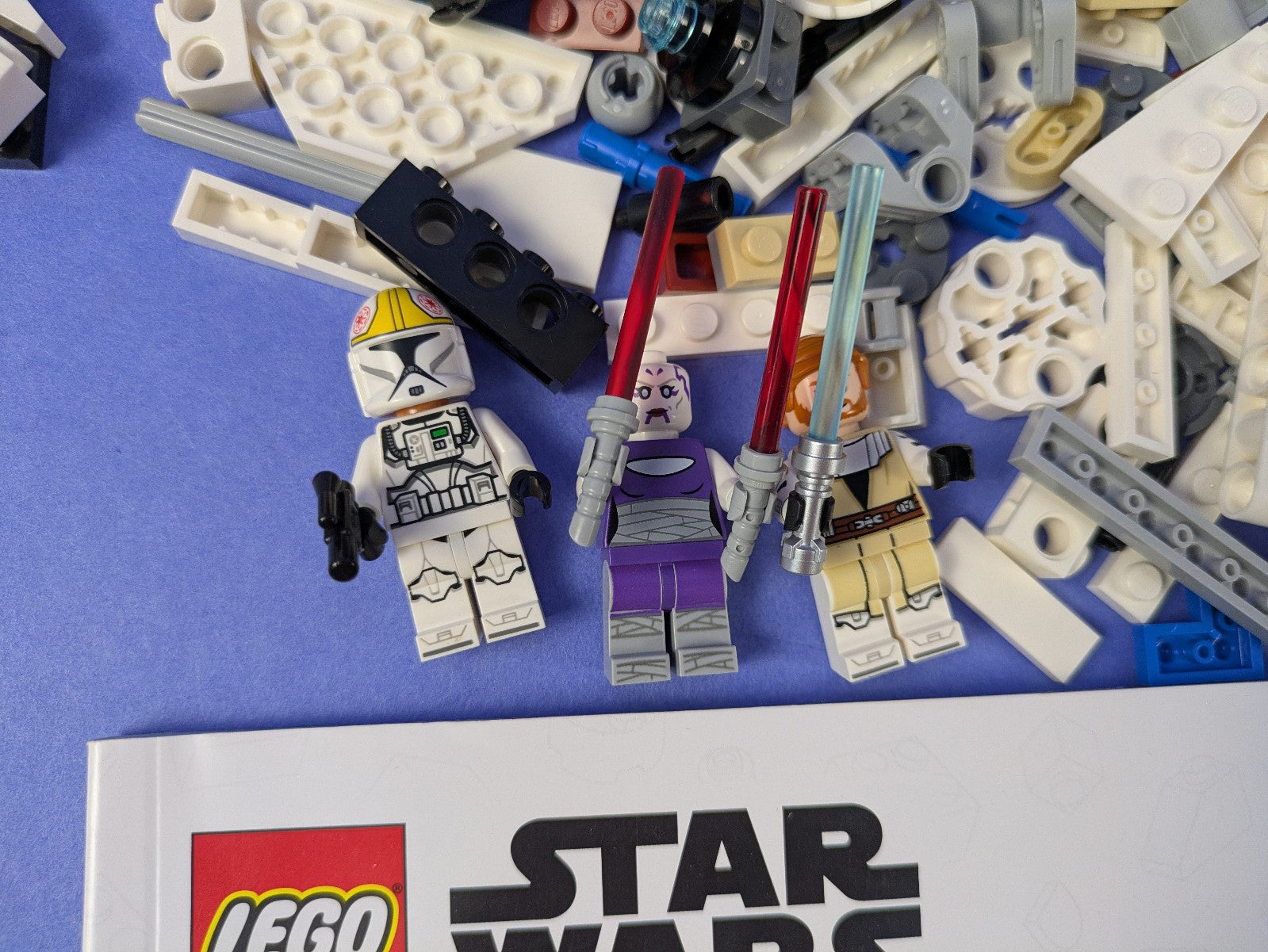 LEGO Star Wars V-19 Torrent Starfighter 75432 Complete Set Pre-Owned