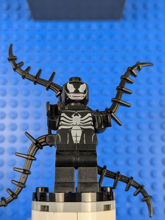 Lego Super Heroes: Venom - Teeth Together sh0055 Set 76004