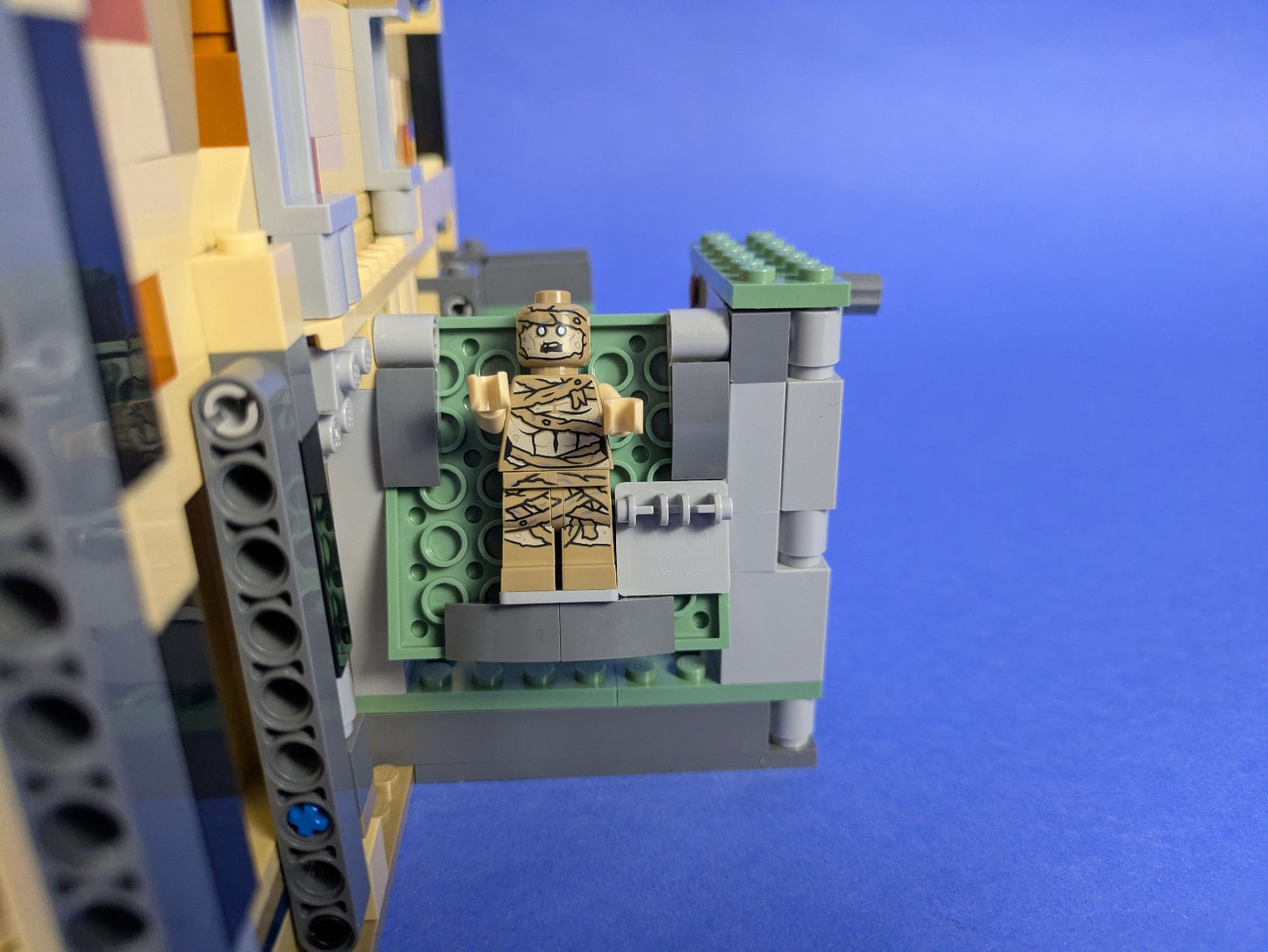 Lego Indiana Jones: Escape from the Lost Tomb Set 77013 Complete Set