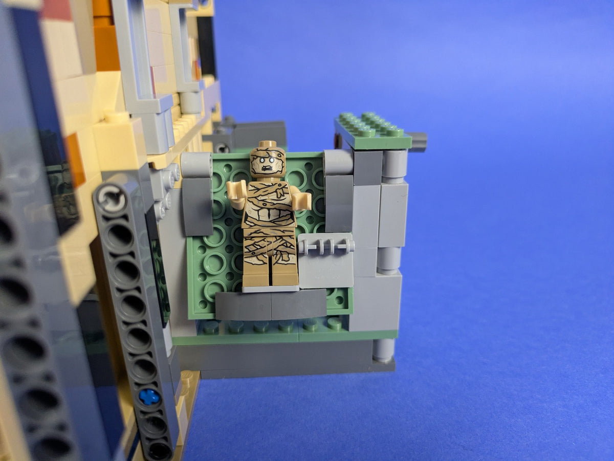 Lego Indiana Jones: Escape from the Lost Tomb Set 77013 Complete Set