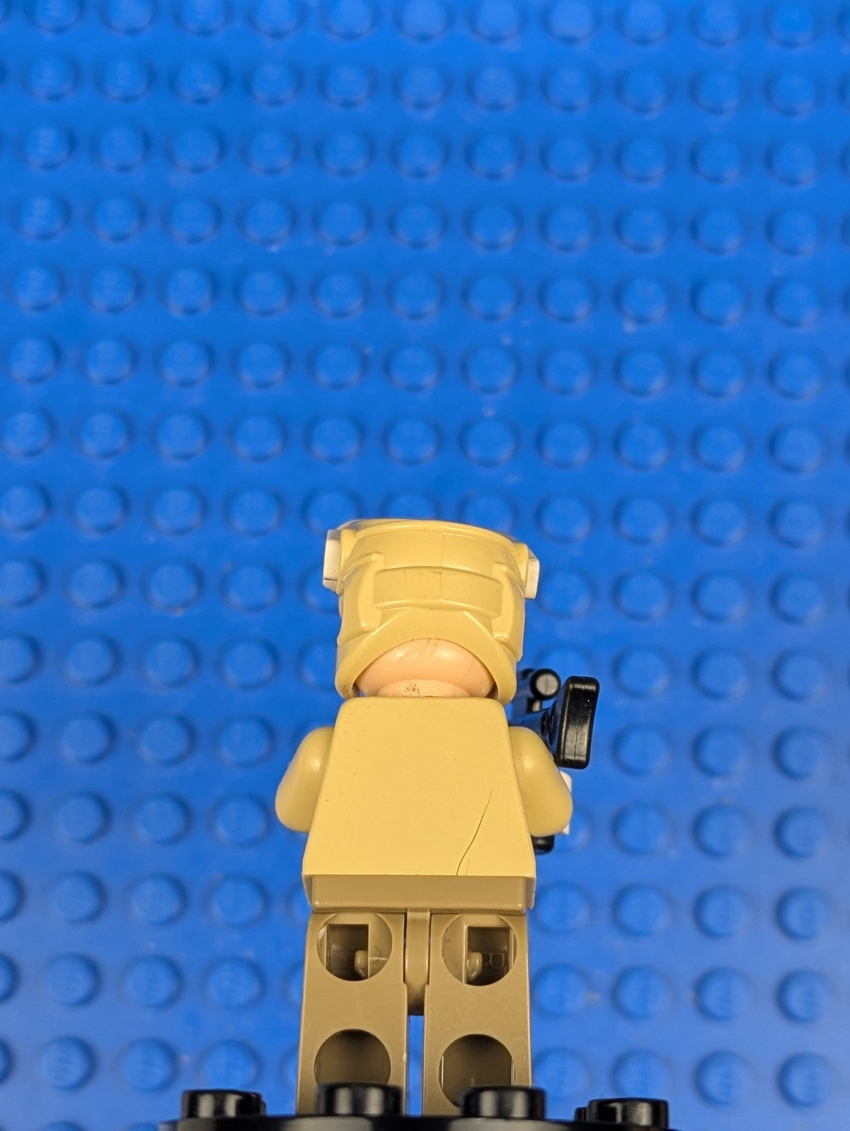 Lego Star Wars: Hoth Rebel Trooper Tan Uniform (Moustache) sw0425 Set 9509