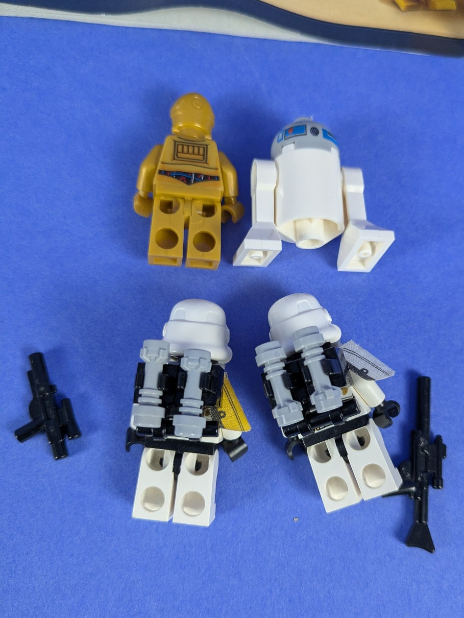 Lego Star Wars: Episode 4-6: Droid Escape Set 9490 Complete Set