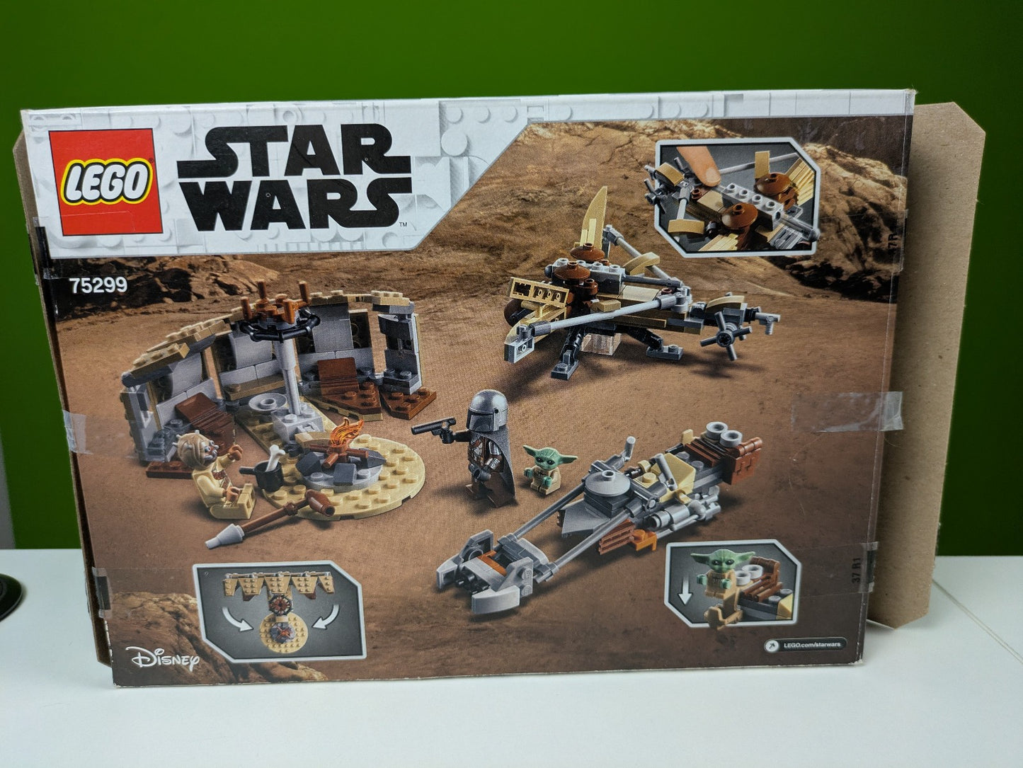 Lego Star Wars: The Mandalorian: Trouble on Tatooine Set 75299 - Complete Set