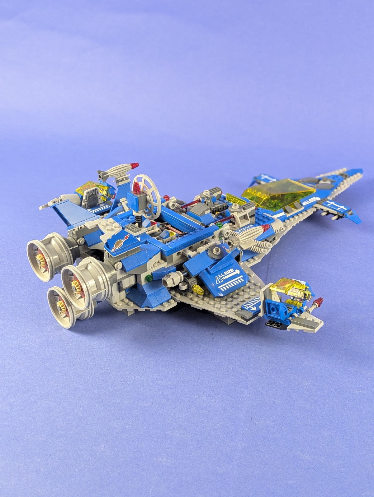 LEGO The LEGO Movie Benny's Spaceship, Spaceship, SPACESHIP! 70816 Pre-Owned