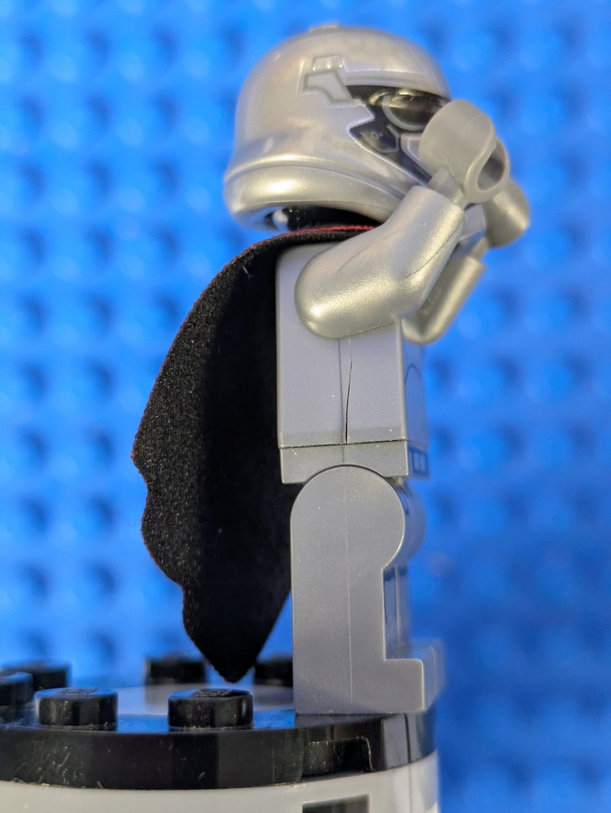 Lego Star Wars: Captain Phasma (Rounded Mouth Pattern) sw0684 Set 75103
