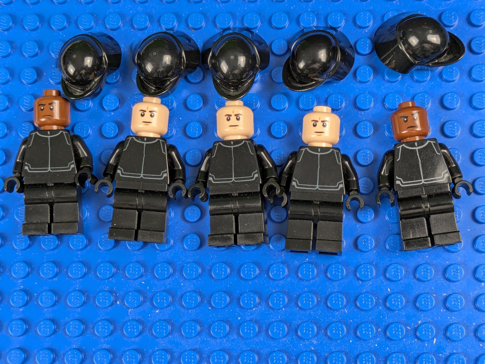 Lego Star Wars: First Order Crew Member Light Nougat/Brown Head (5X) Set 75104