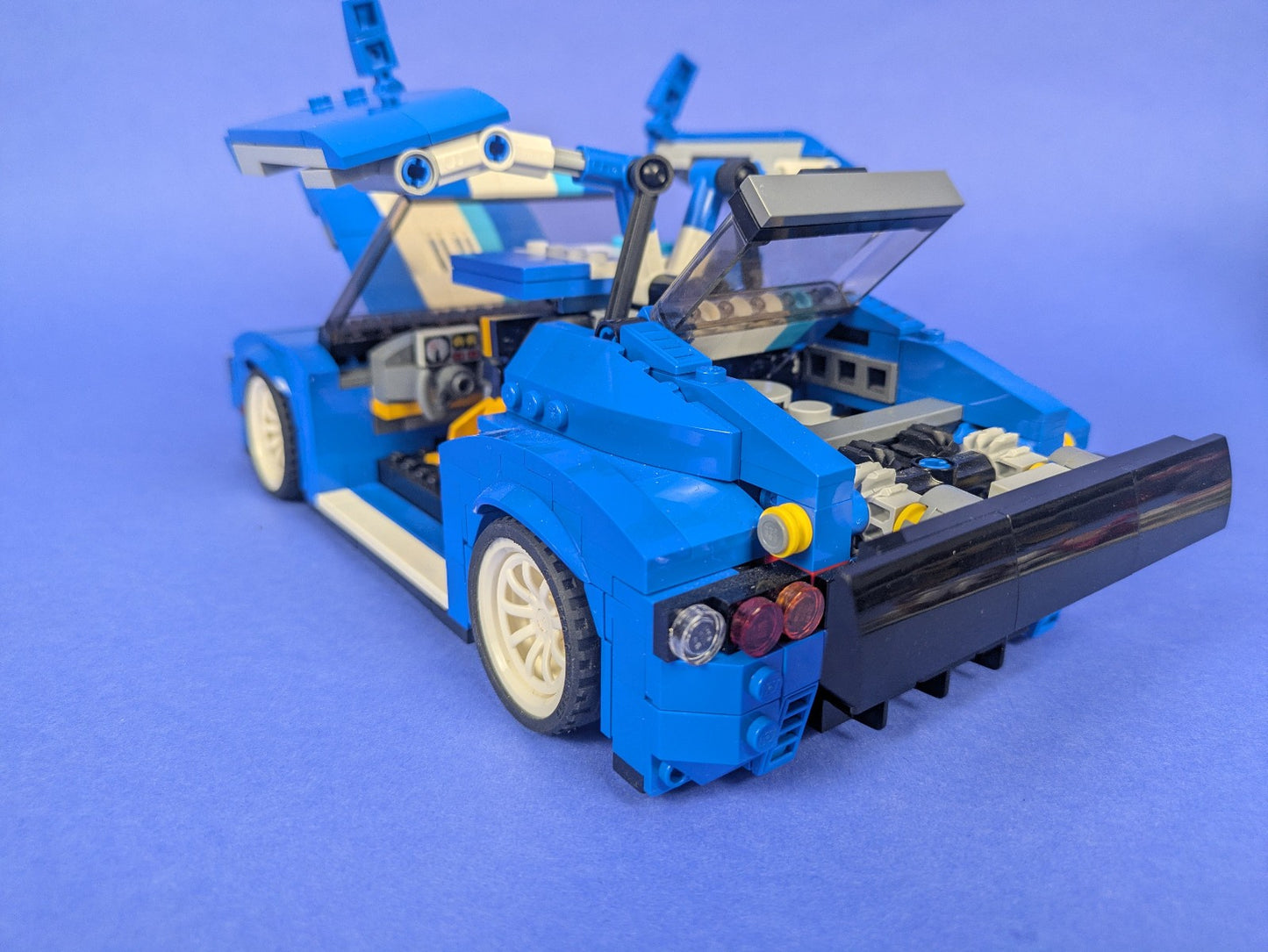 Lego Creator: Model: Traffic: Turbo Track Racer Set 31070 - Set Only