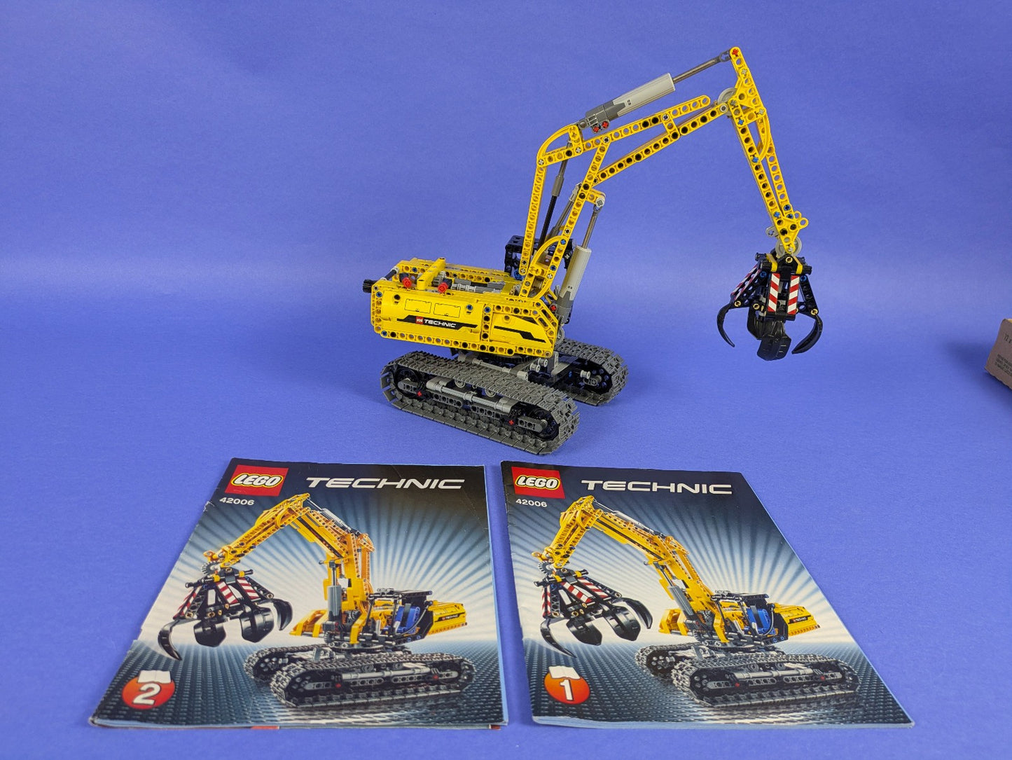 Lego Technic: Model: Construction: Excavator 42006