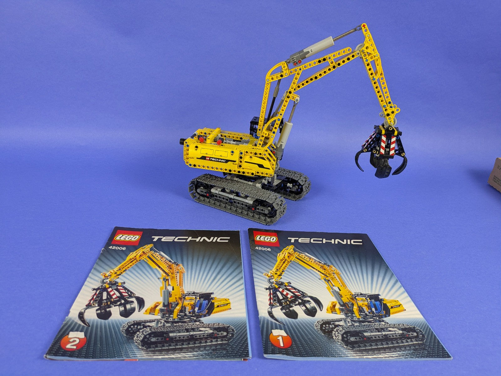 Lego Technic: Model: Construction: Excavator 42006