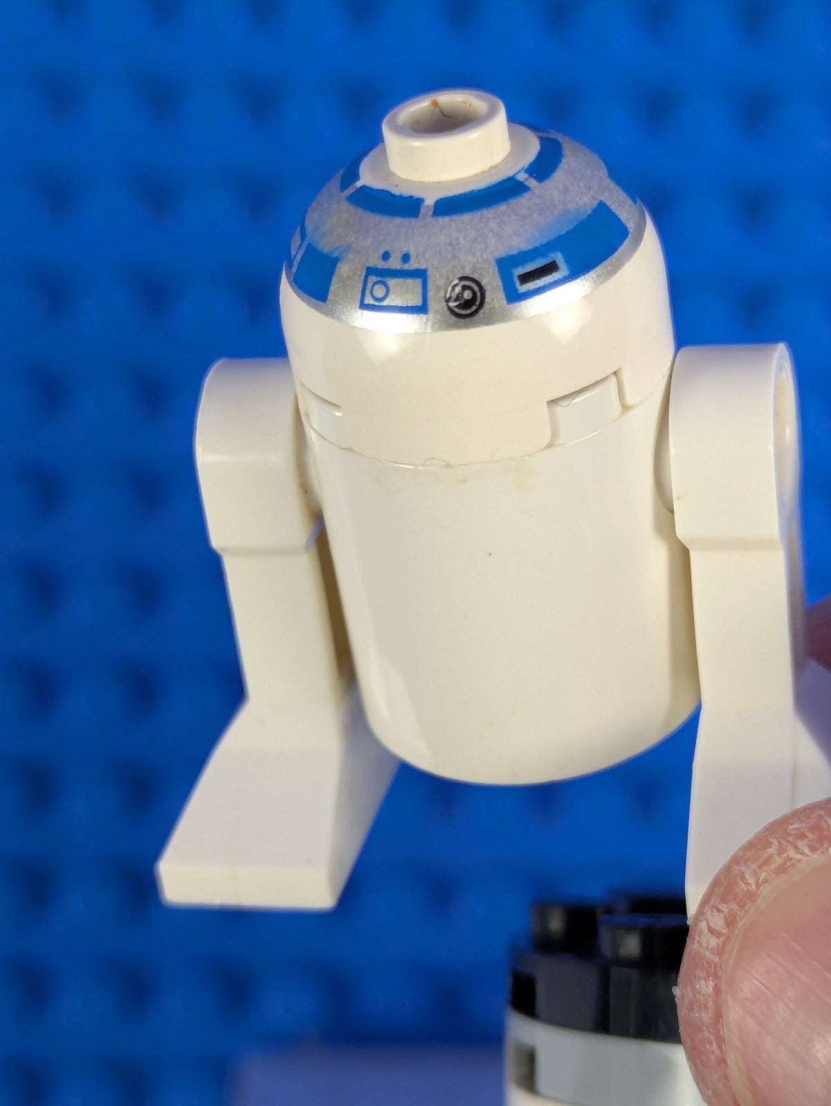 Lego Star Wars: R2-D2 - Astromech Droid sw0028 Sets 7141, 7669