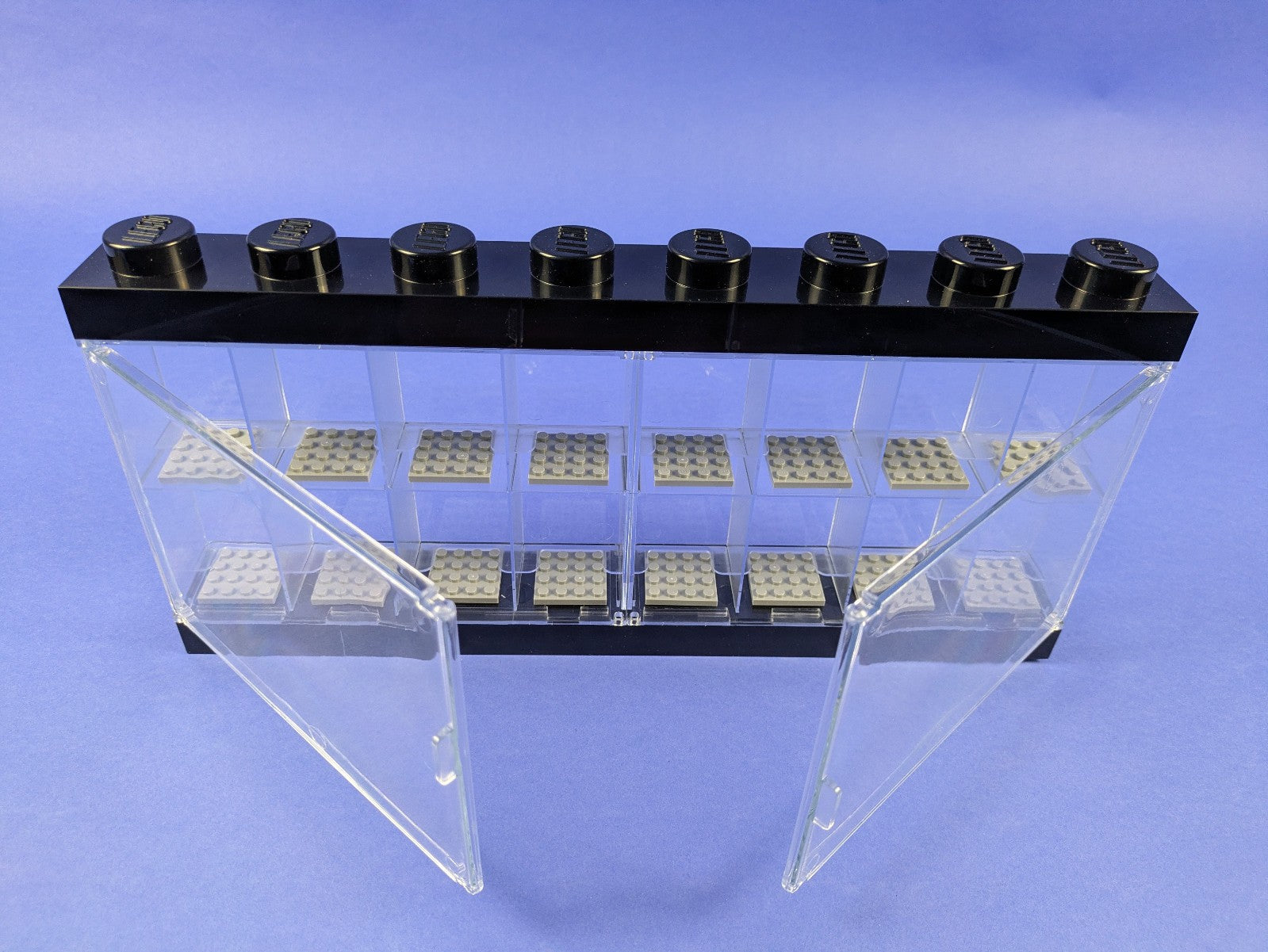 LEGO Minifigure Display Case 16 #5005375 - Perfect for 16 Minifigures!