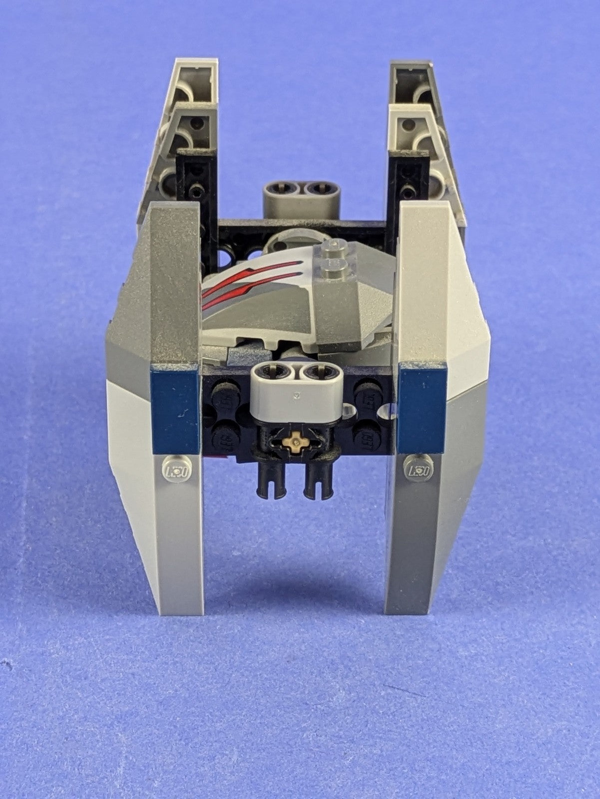 LEGO Star Wars Vulture Droid 75073 Incomplete Set Pre-Owned