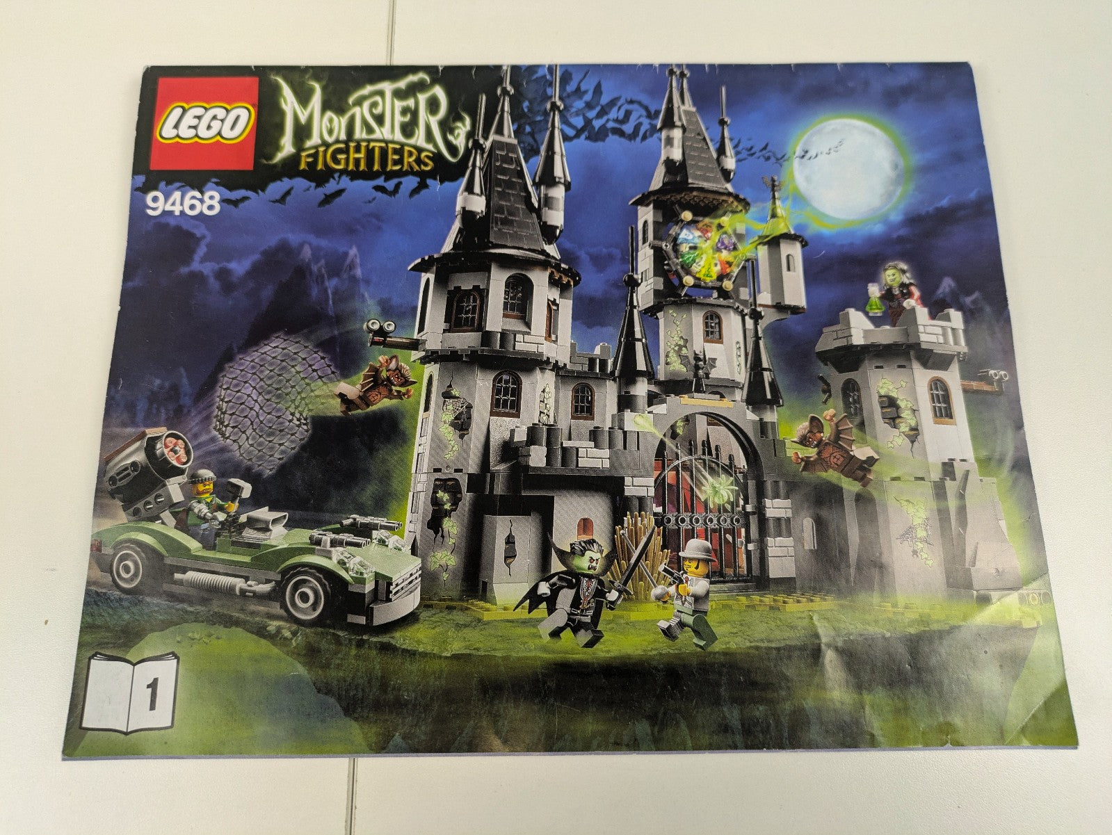 Lego Monster Fighters: Vampyre Castle Set 9468 - Build Only