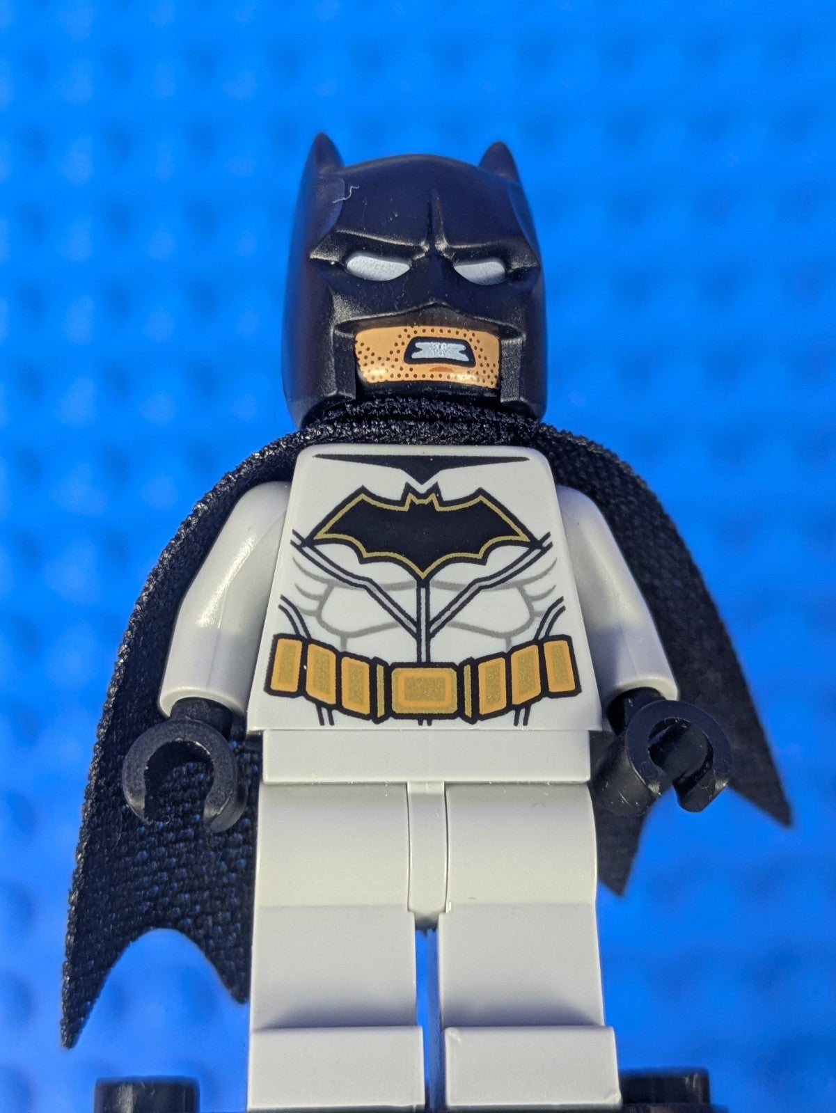 Lego Super Heroes: Batman, Medium Nougat Face sh0531 Set 76111