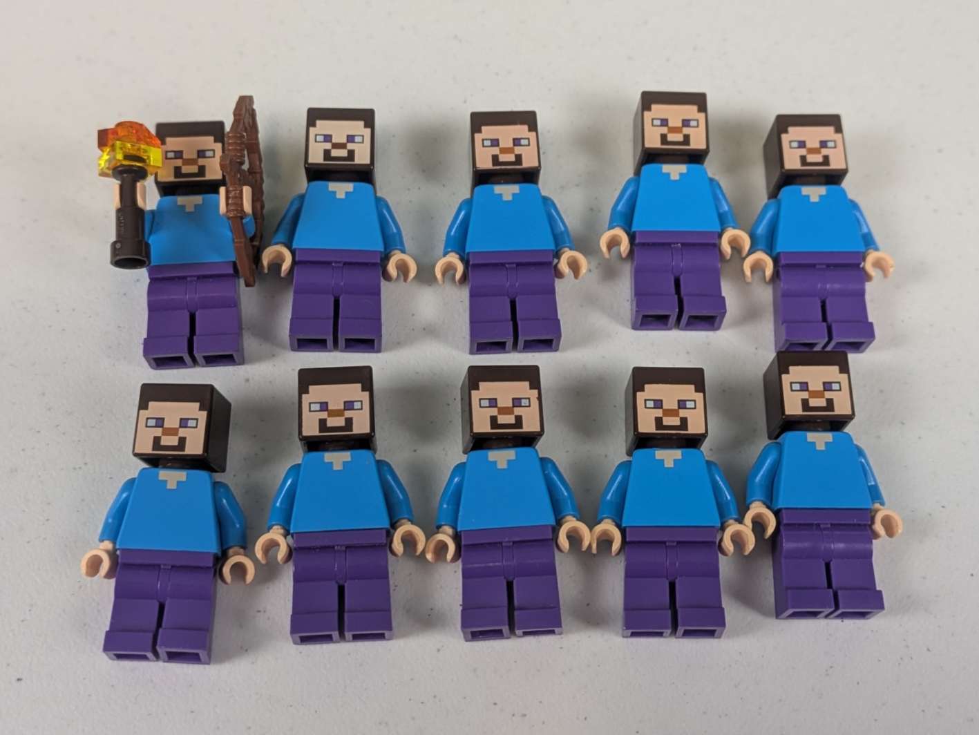 Lego Minecraft: Steve (Light Nougat) - Dark Purple Legs (10X) min009 Set 21116