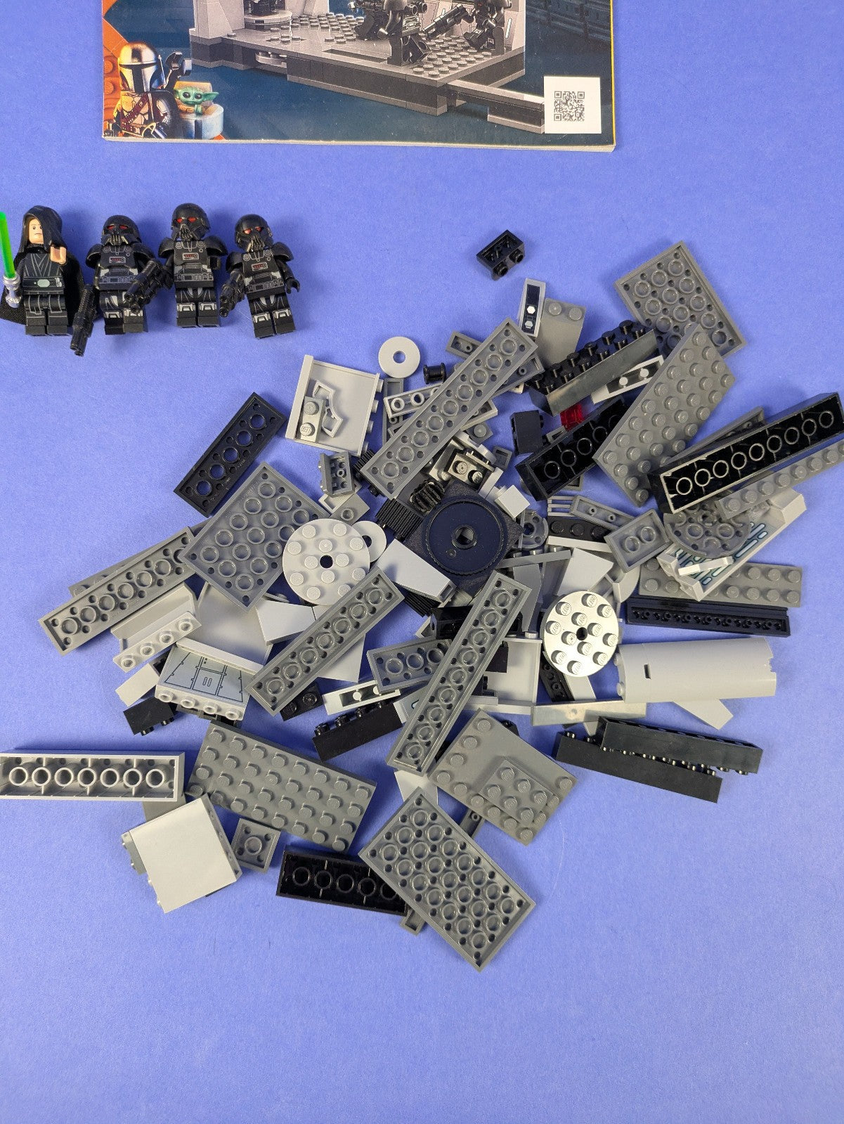 LEGO Star Wars Dark Trooper Attack 75324 Complete Set Pre-Owned