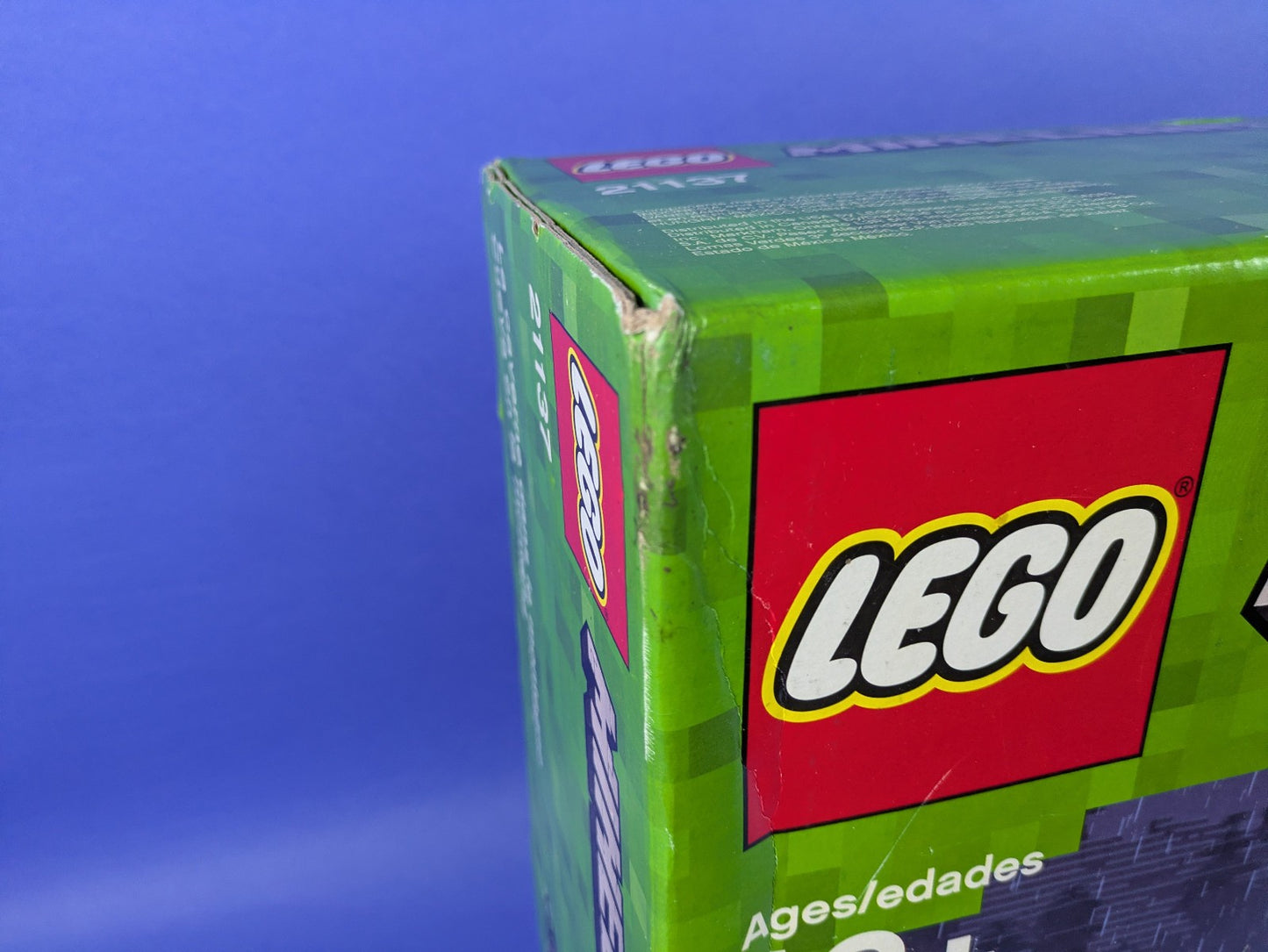 LEGO Minecraft The Mountain Cave 21137