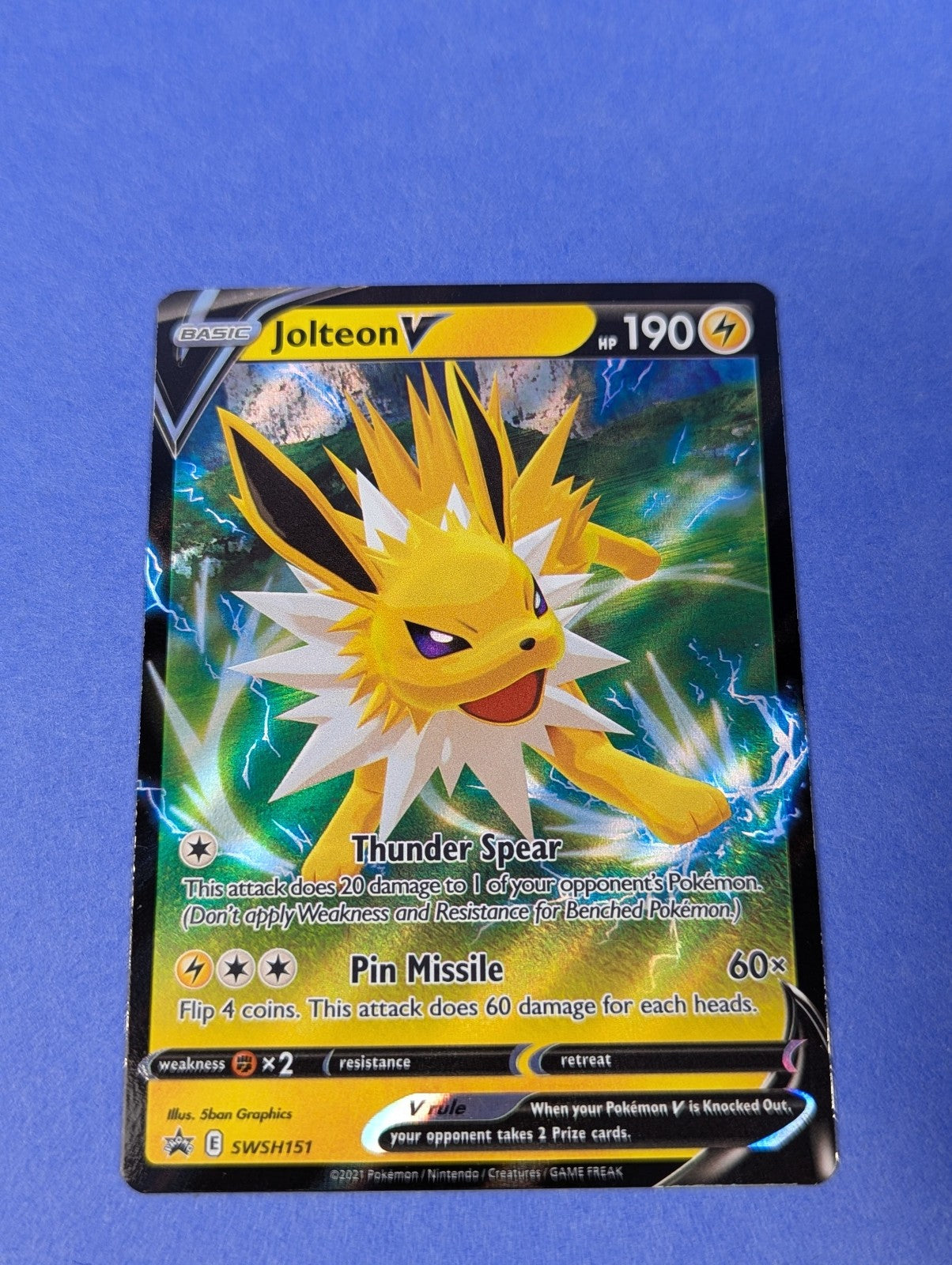 Jolteon V - SWSH151 - Holo Promo Sword & Shield Promos - Pokemon Card - LP