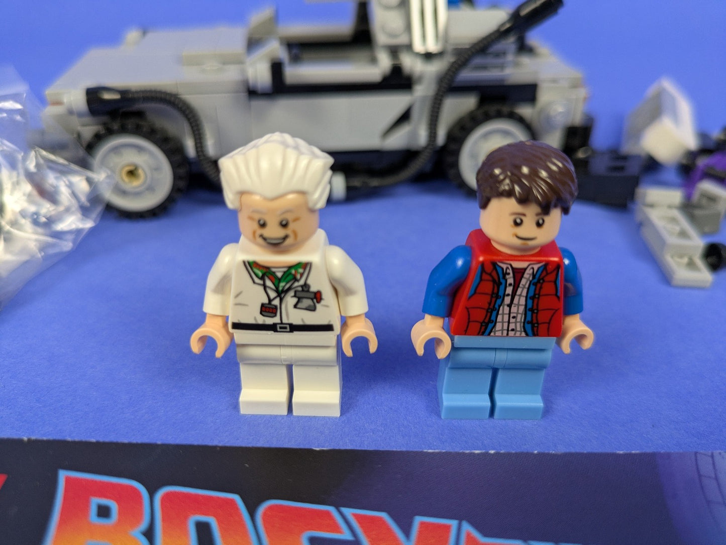 Lego LEGO Ideas (CUUSOO): The DeLorean Time Machine Set 21103 - Complete Set