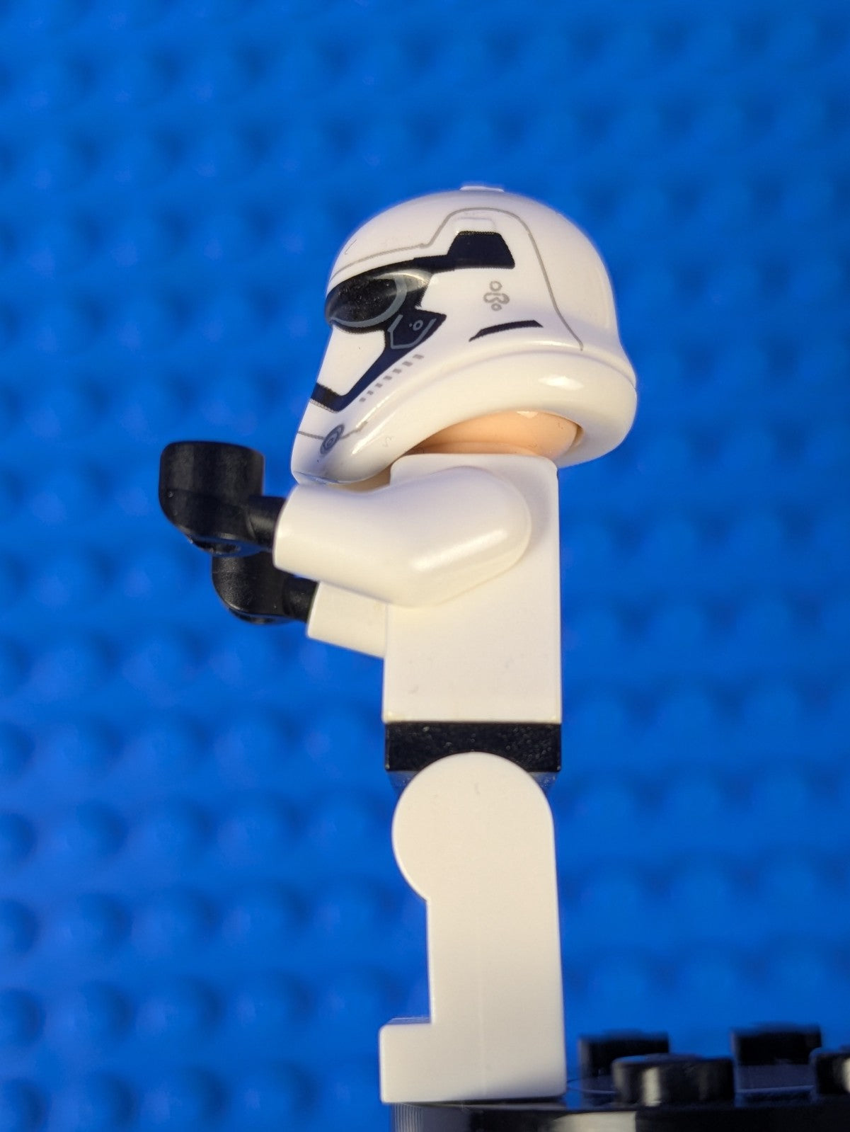 Lego Star Wars: First Order Stormtrooper - Rounded Mouth sw0667 Set 75103